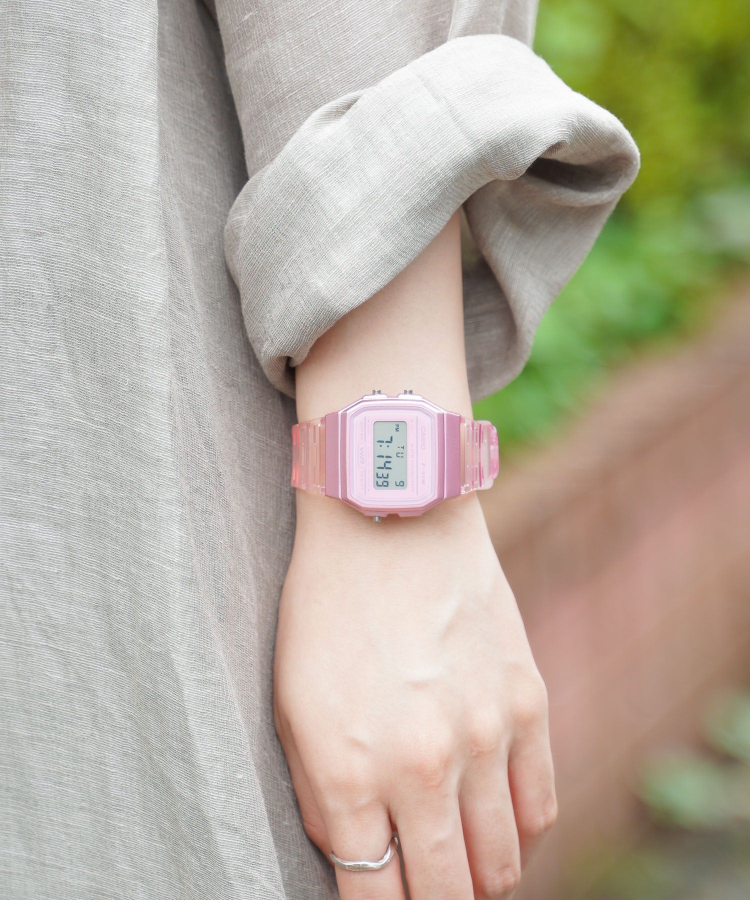 エーアールエムジー ar/mg 【60】【1602005045】【CASIO】クリア デジタル