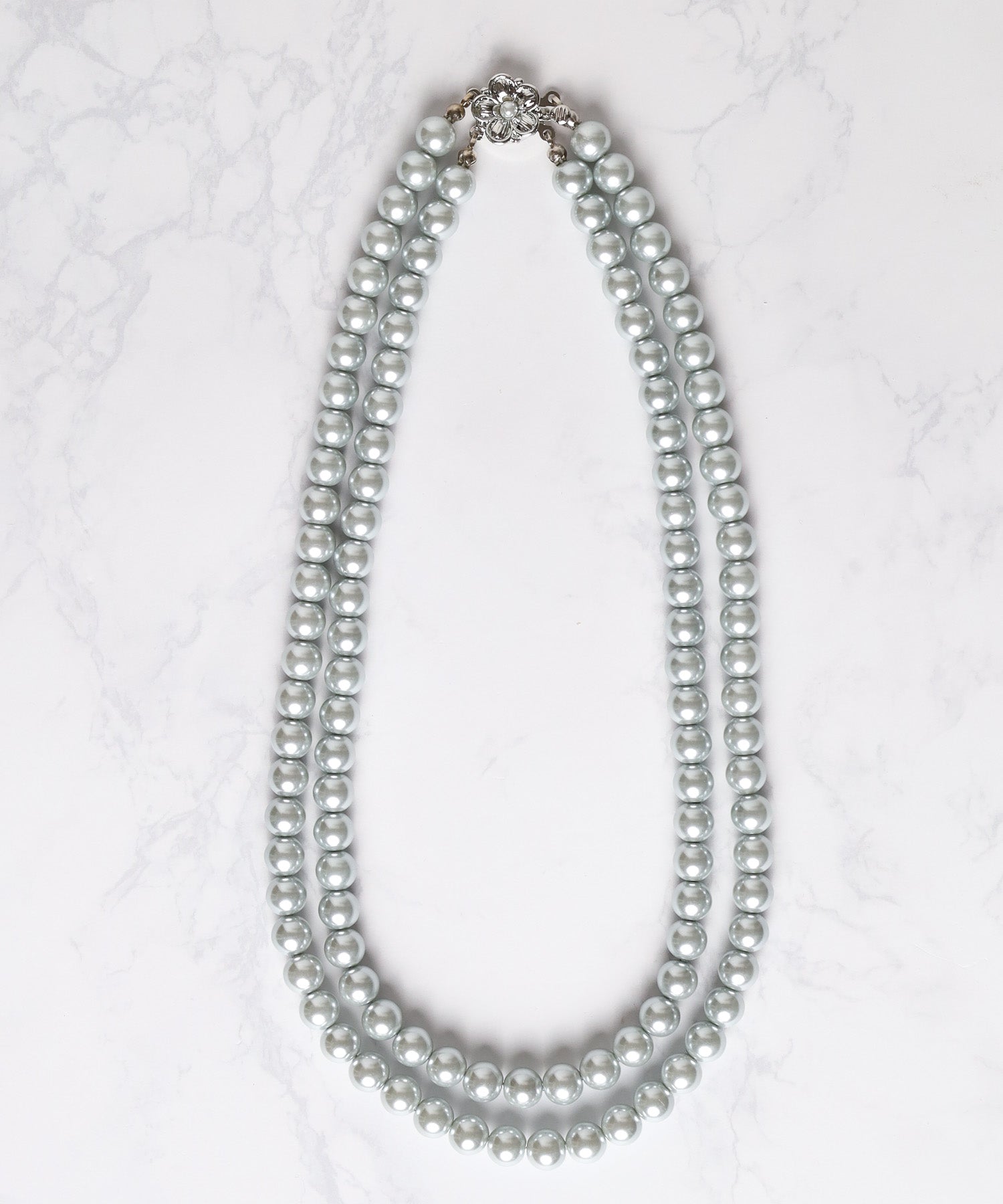 A.R.M.G ar/mg 18inch 8mmW glass pearl necklace