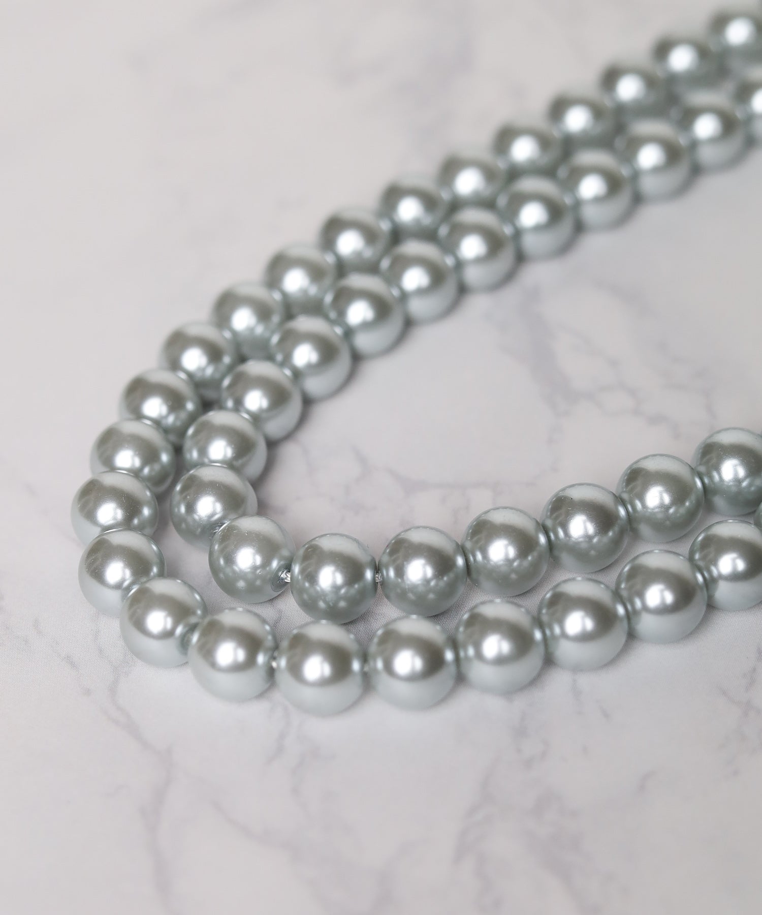 A.R.M.G ar/mg 18inch 8mmW glass pearl necklace