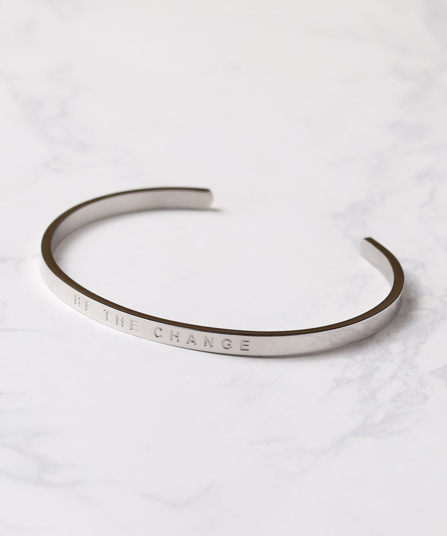 ar/mg BE THE CHANGE metal bracelet