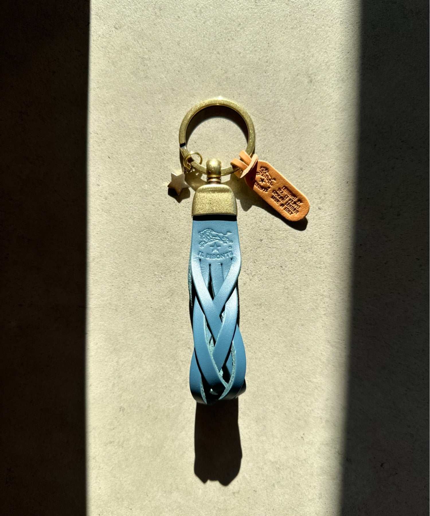 エーアールエムジー ar/mg IL BISONTE / イルビゾンテ / レザーキーリング COWHIDE KEYRING / SKH040 （ブルー） ブルー
