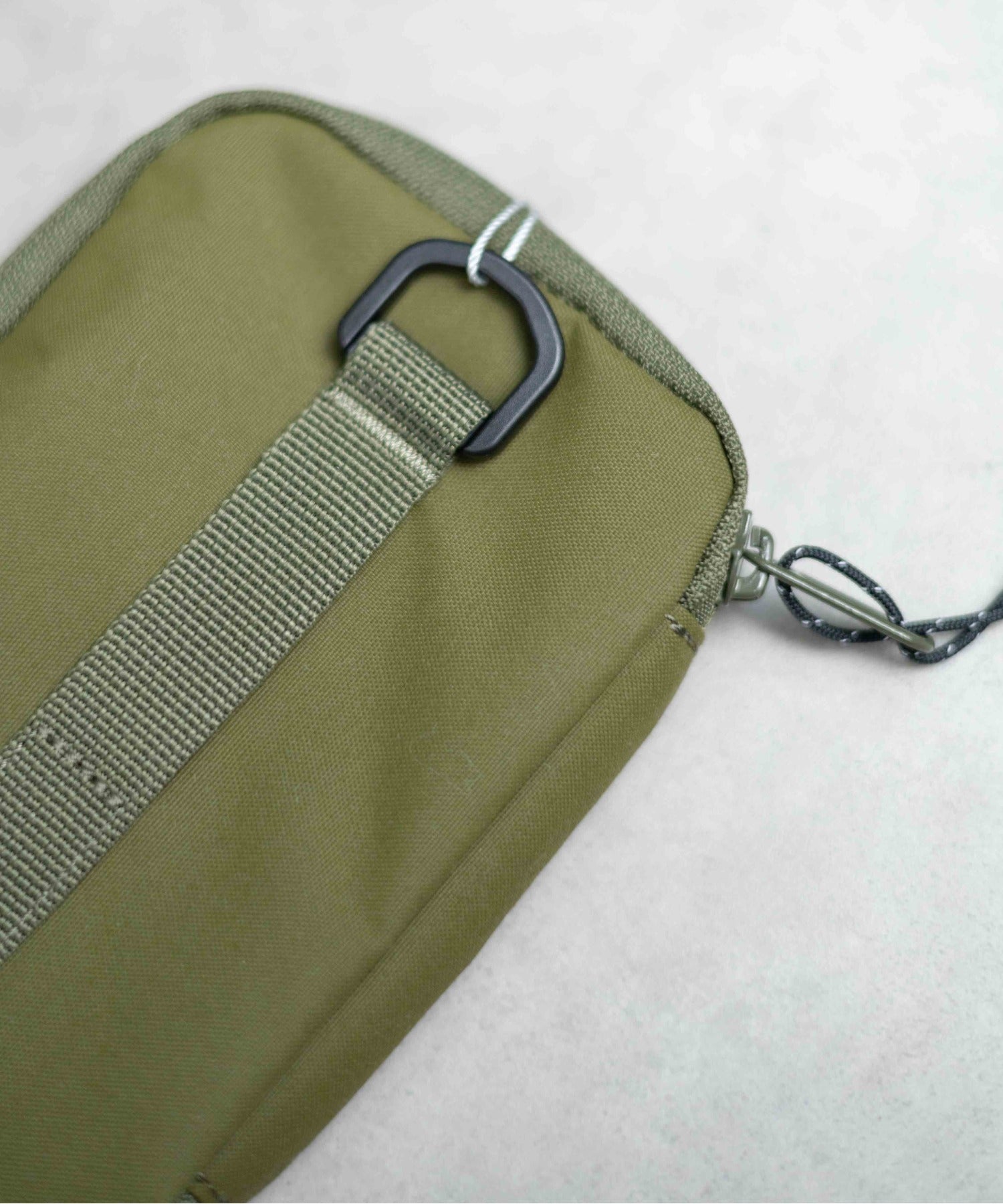 エーアールエムジー ar/mg GRAMICCI CORDURA WALLET （オリーブ） オリーブ