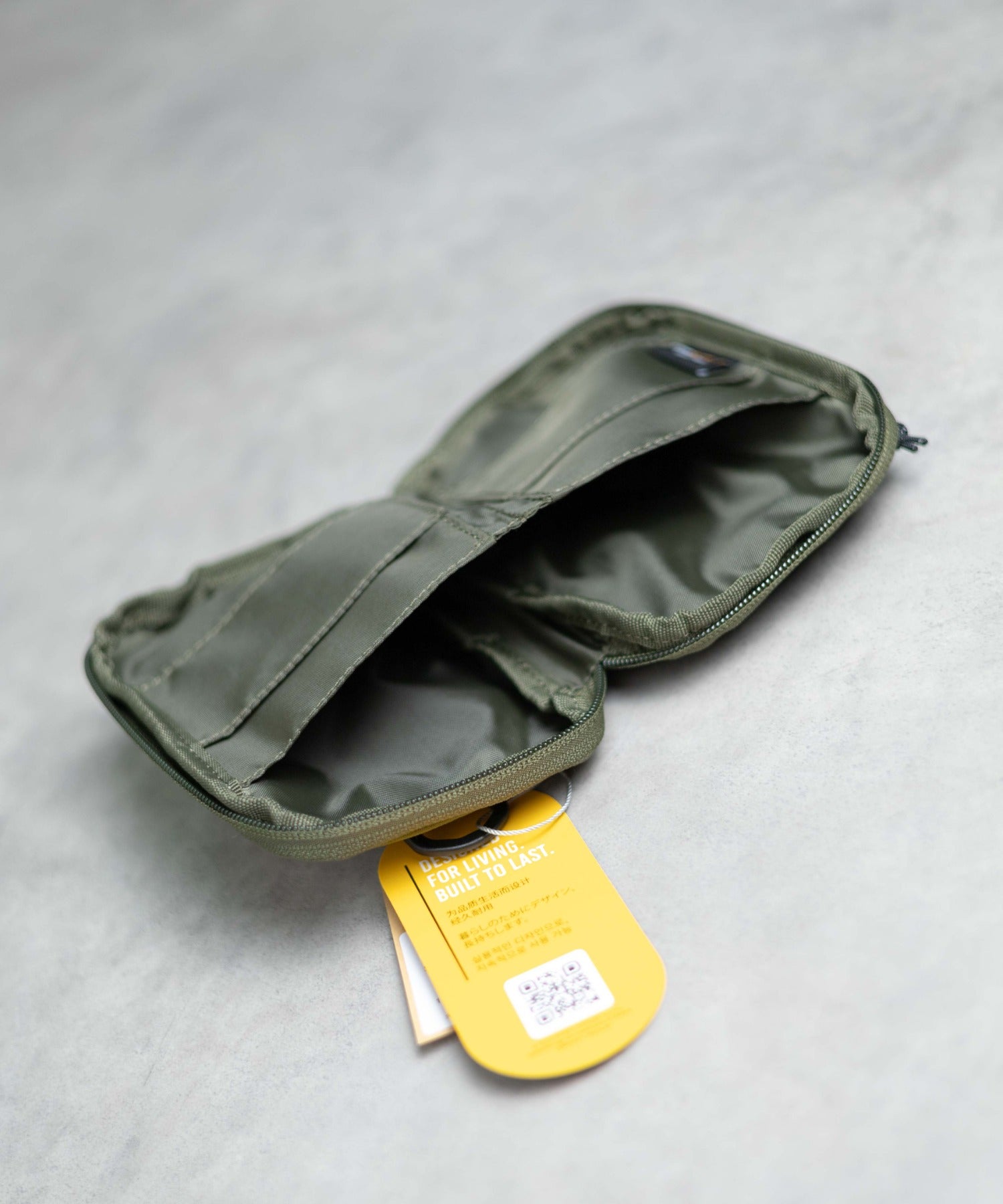 エーアールエムジー ar/mg GRAMICCI CORDURA WALLET （オリーブ） オリーブ