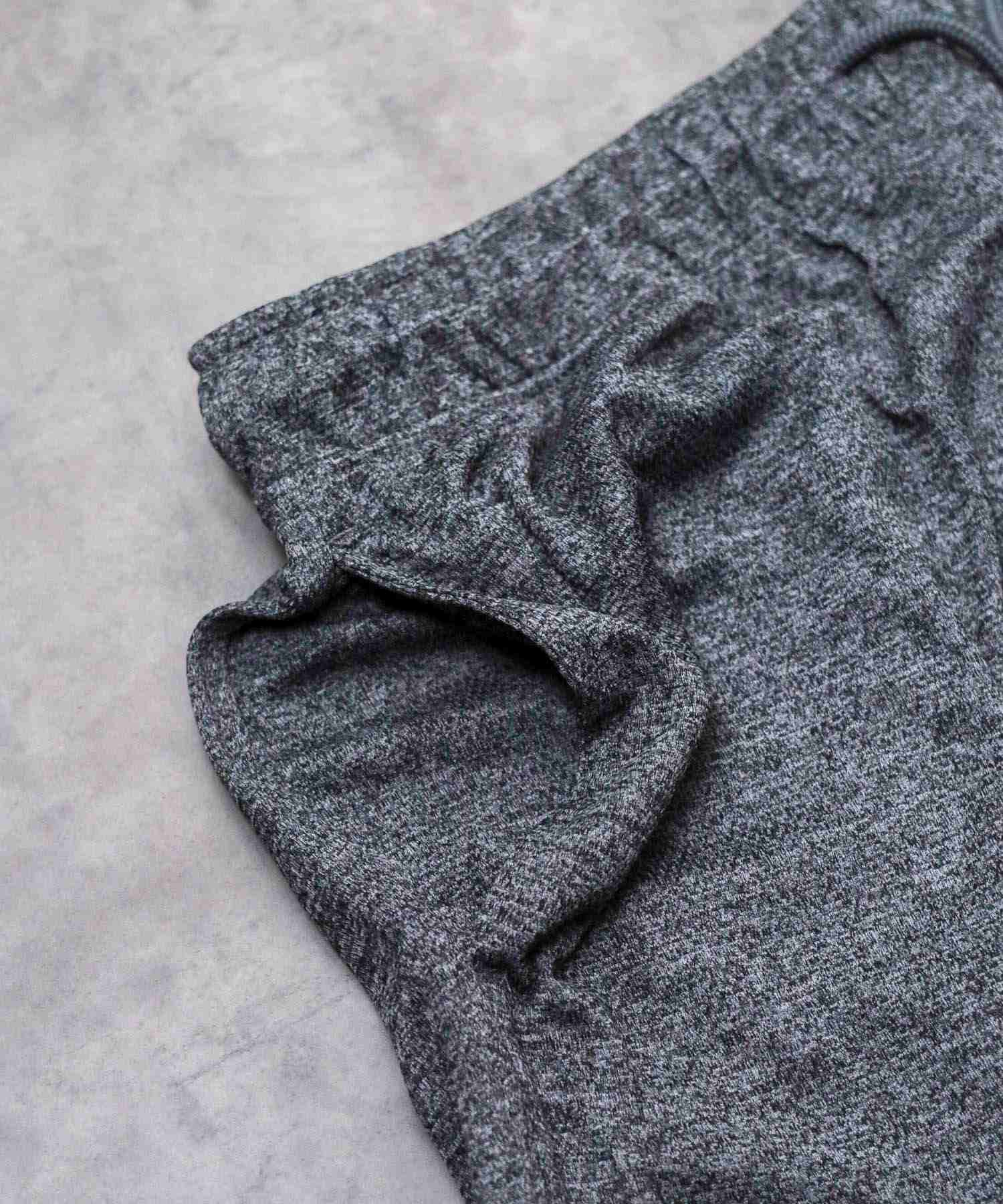 エーアールエムジー ar/mg ドライメッシュ ショートパンツ （グレー） グレー