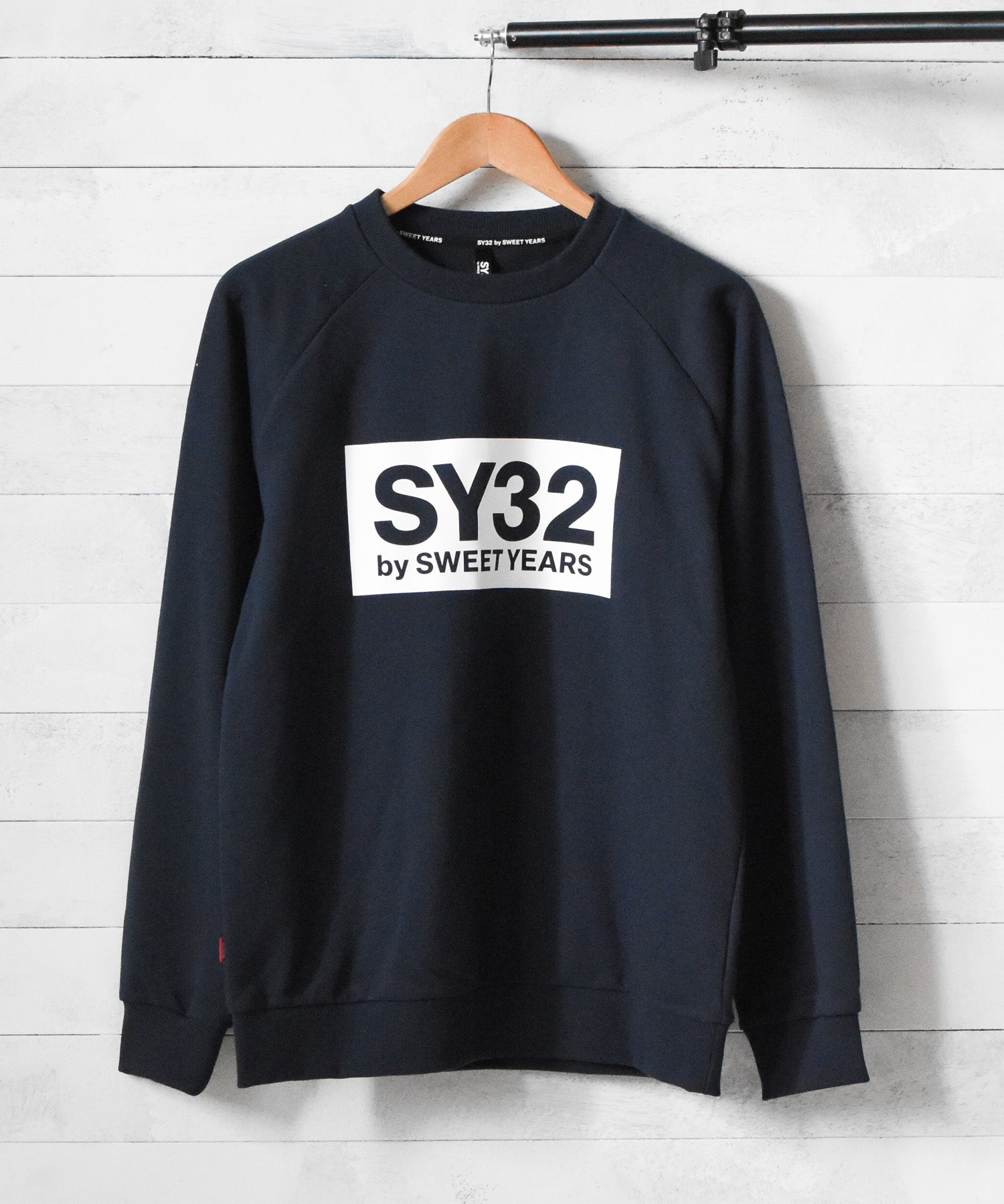 AR/MG 【73】【TNS1705-2】【it】【SY32 by SWEET YEARS】REGULAR P/O CREW