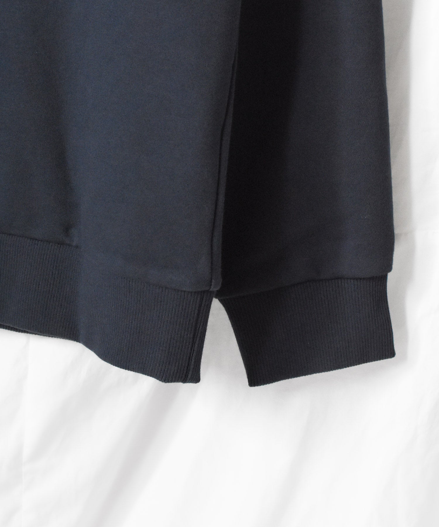 AR/MG 【73】【TNS1705-2】【it】【SY32 by SWEET YEARS】REGULAR P/O CREW