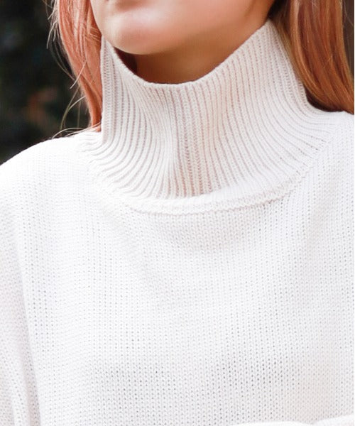 AR-MG Bling Leads 5 Gauge Oversized High Neck Knit