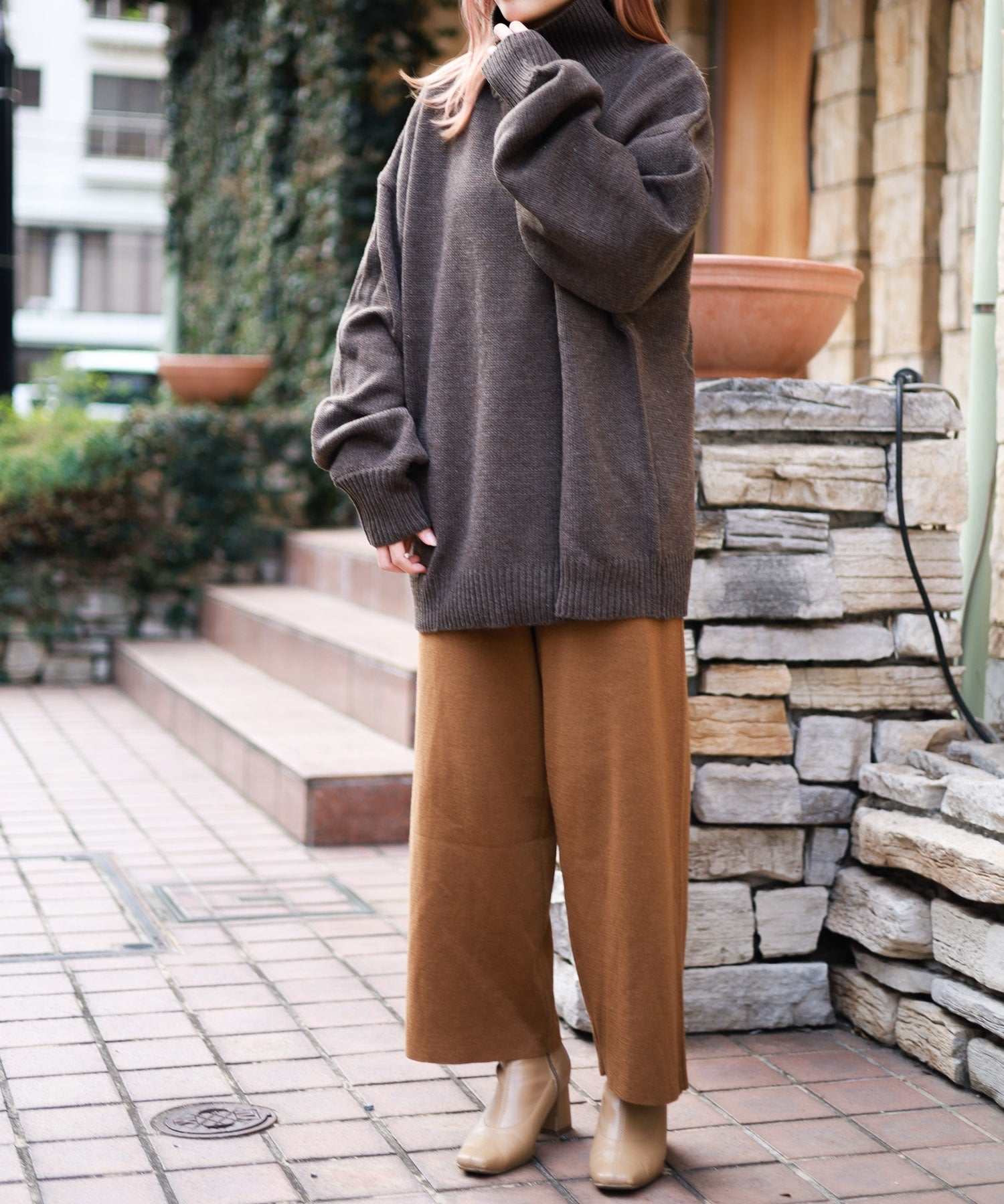AR-MG Bling Leads 5 Gauge Oversized High Neck Knit
