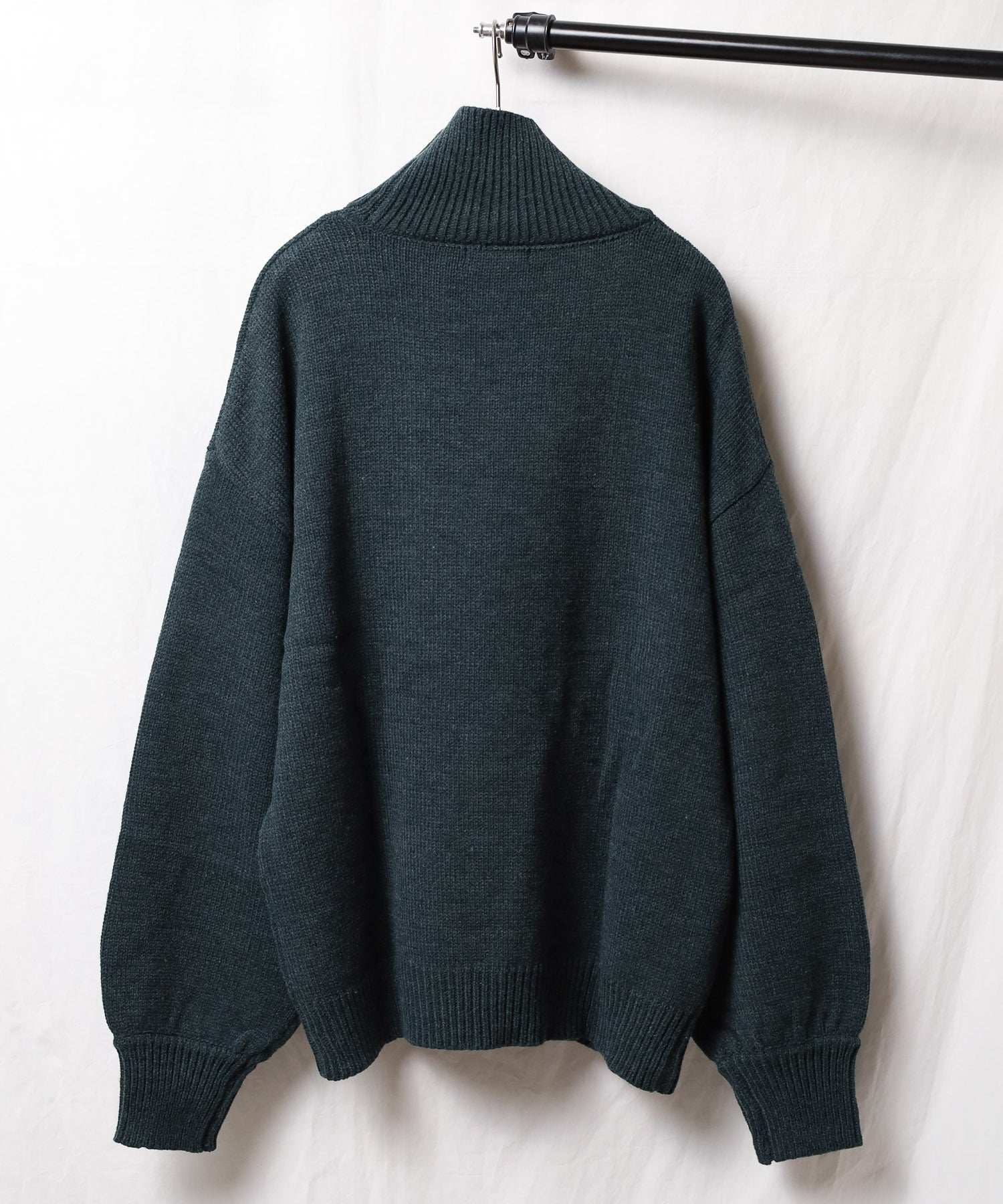 AR-MG Bling Leads 5 Gauge Oversized High Neck Knit