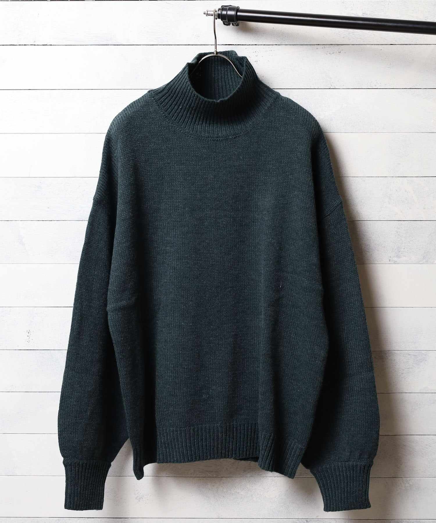 AR-MG Bling Leads 5 Gauge Oversized High Neck Knit