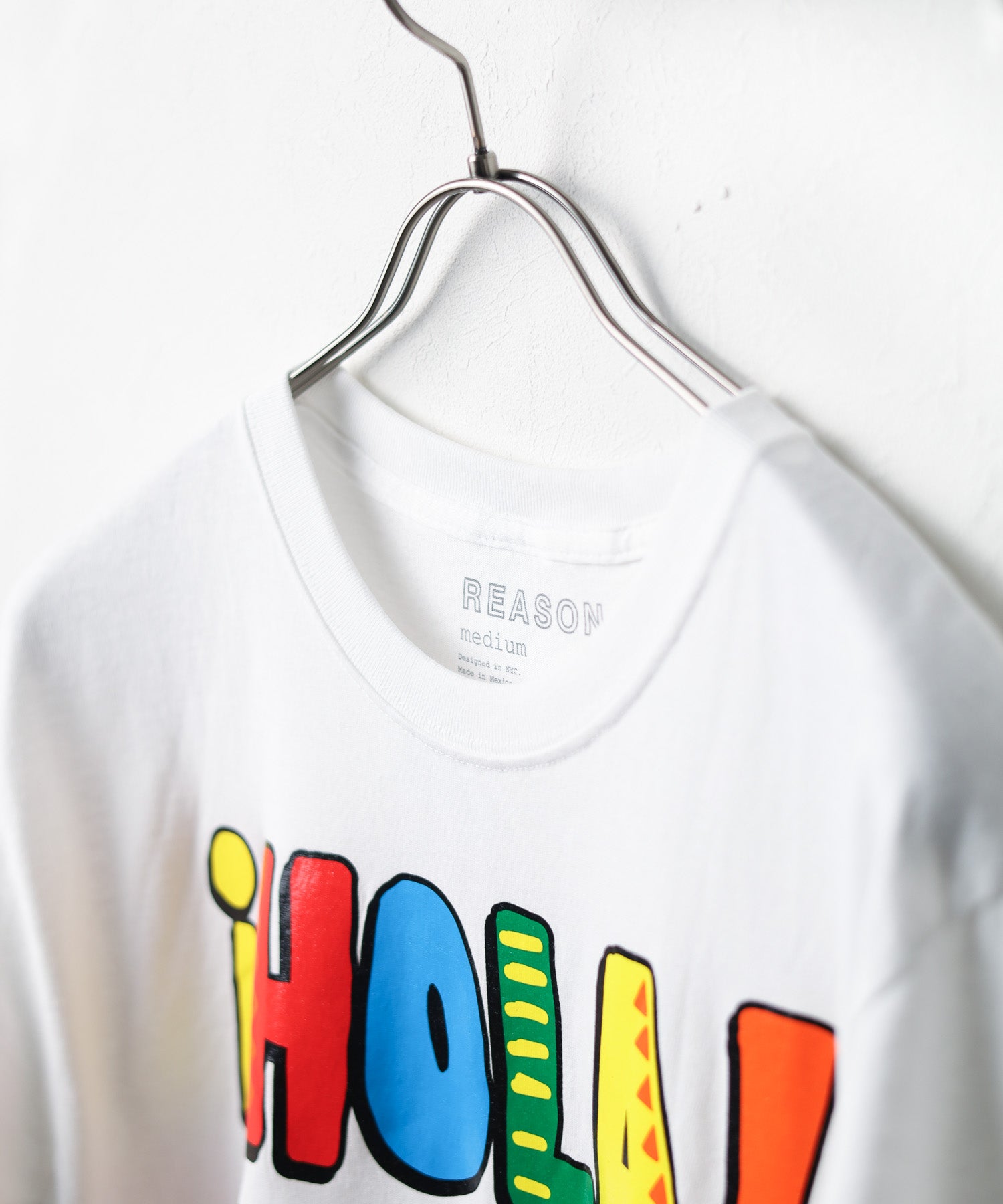 AR/MG 【W】【it】【REASON004】【ut25】【REASON CLOTHING】HOLA BEAR TEE