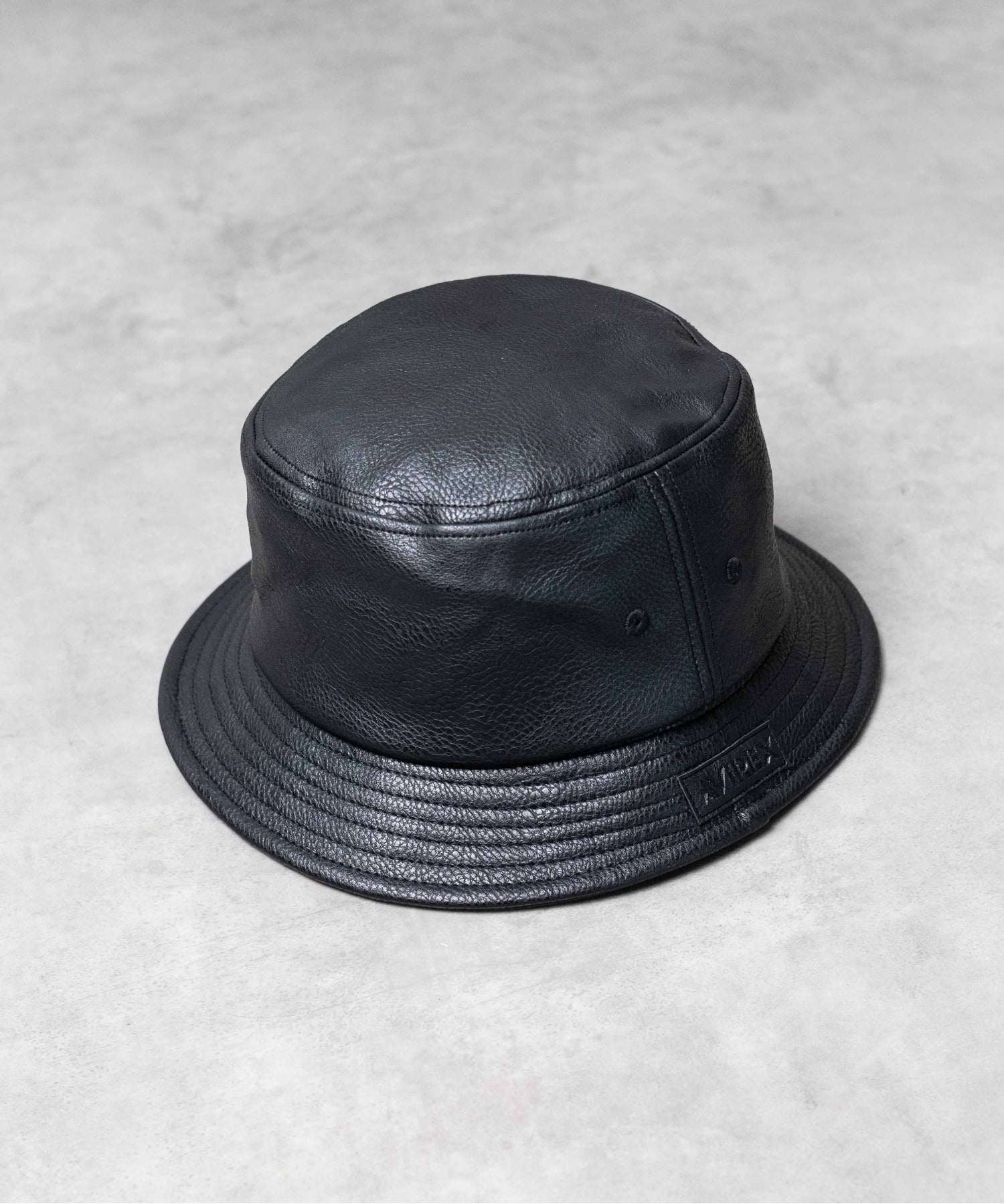 エーアールエムジー ar/mg 【AVIREX】SYNTHETIC LEATHER BUCKET HAT （ブラック） ブラック