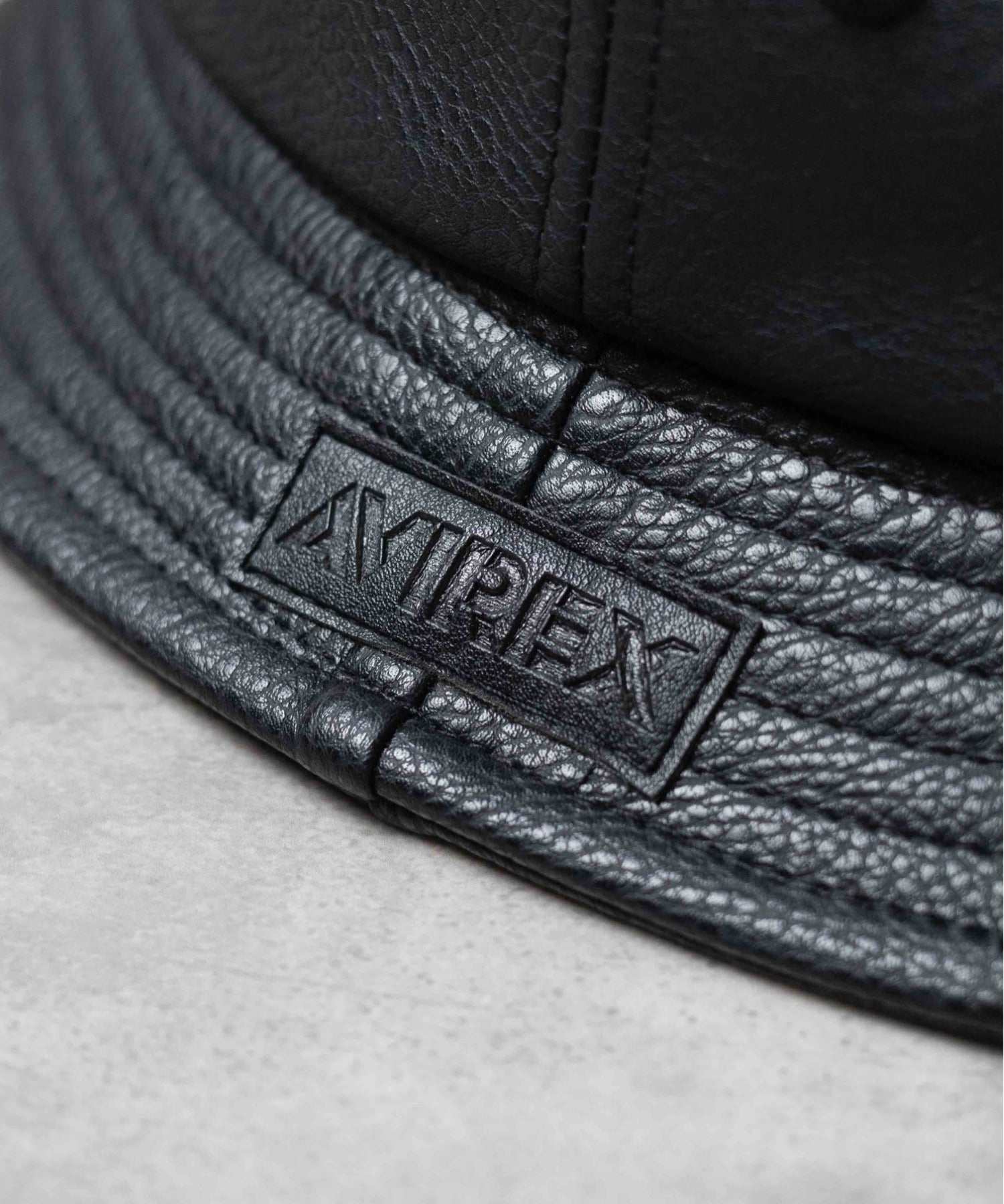 エーアールエムジー ar/mg 【AVIREX】SYNTHETIC LEATHER BUCKET HAT （ブラック） ブラック