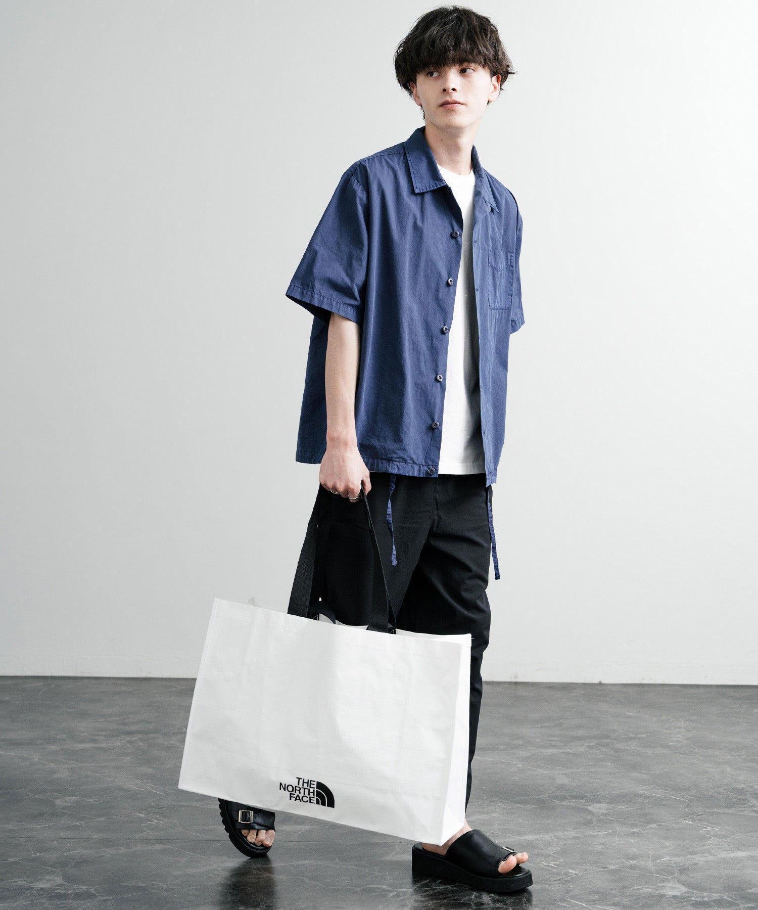 ロッキーモンロー Rocky Monroe THE NORTH FACE ザ・ノースフェイス 韓国 エコバッグ ターポリン メンズ レディース トート 大容量 肩掛け 鞄 ロゴ 旅行 超軽量 14885 （ホワイト） ホワイト