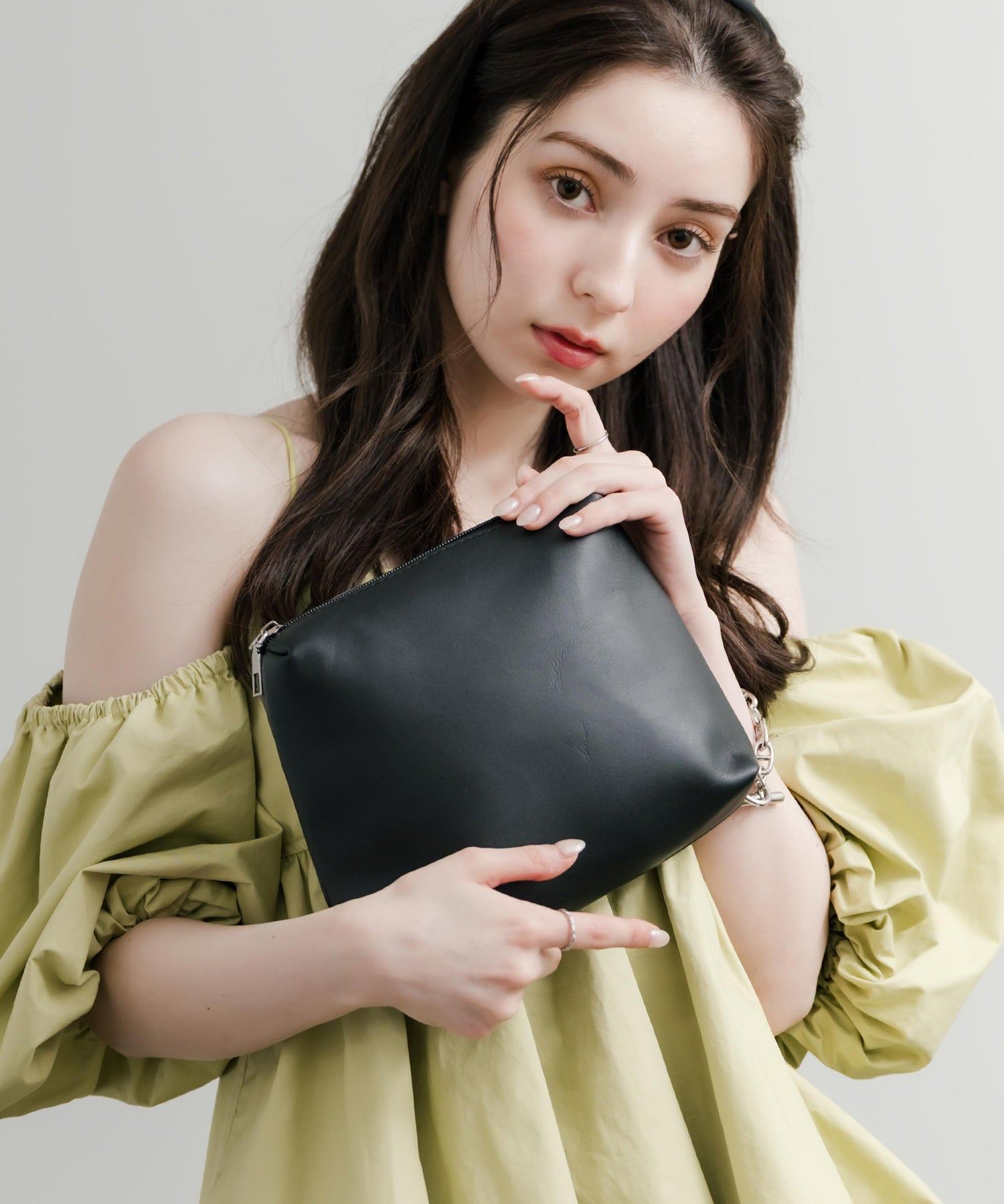 ロッキーモンロー Rocky Monroe トートバッグ 肩掛け ポーチ メンズ レディース フェイクレザー PU 合成皮革 ショルダー 手提げ サブ 鞄 A4収納 モード シンプル 14772 （ベージュ） ベージュ