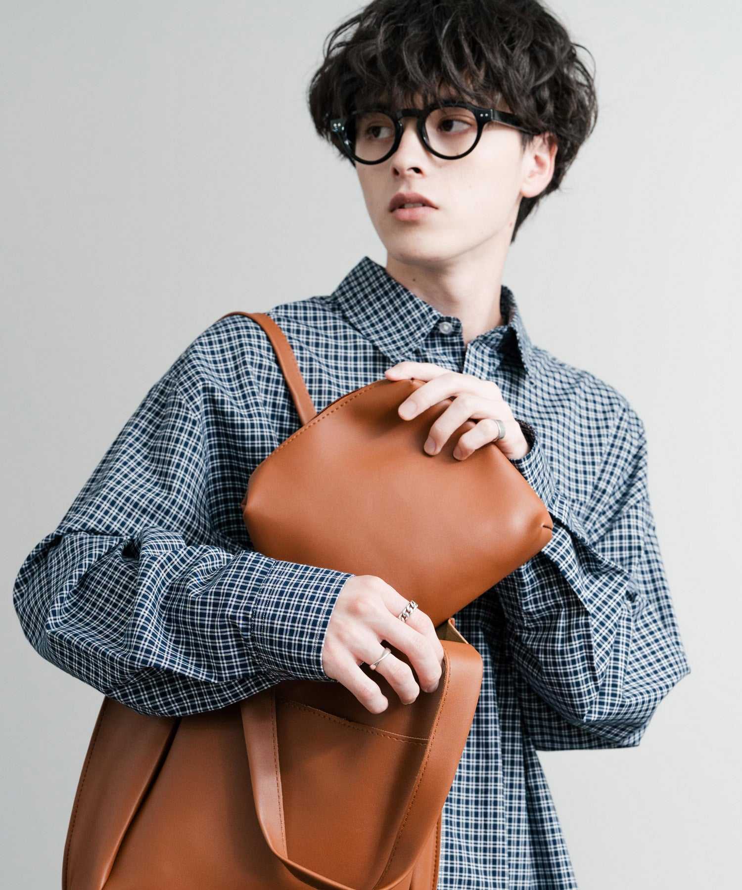 ロッキーモンロー Rocky Monroe トートバッグ 肩掛け ポーチ メンズ レディース フェイクレザー PU 合成皮革 ショルダー 手提げ サブ 鞄 A4収納 モード シンプル 14772 （ベージュ） ベージュ