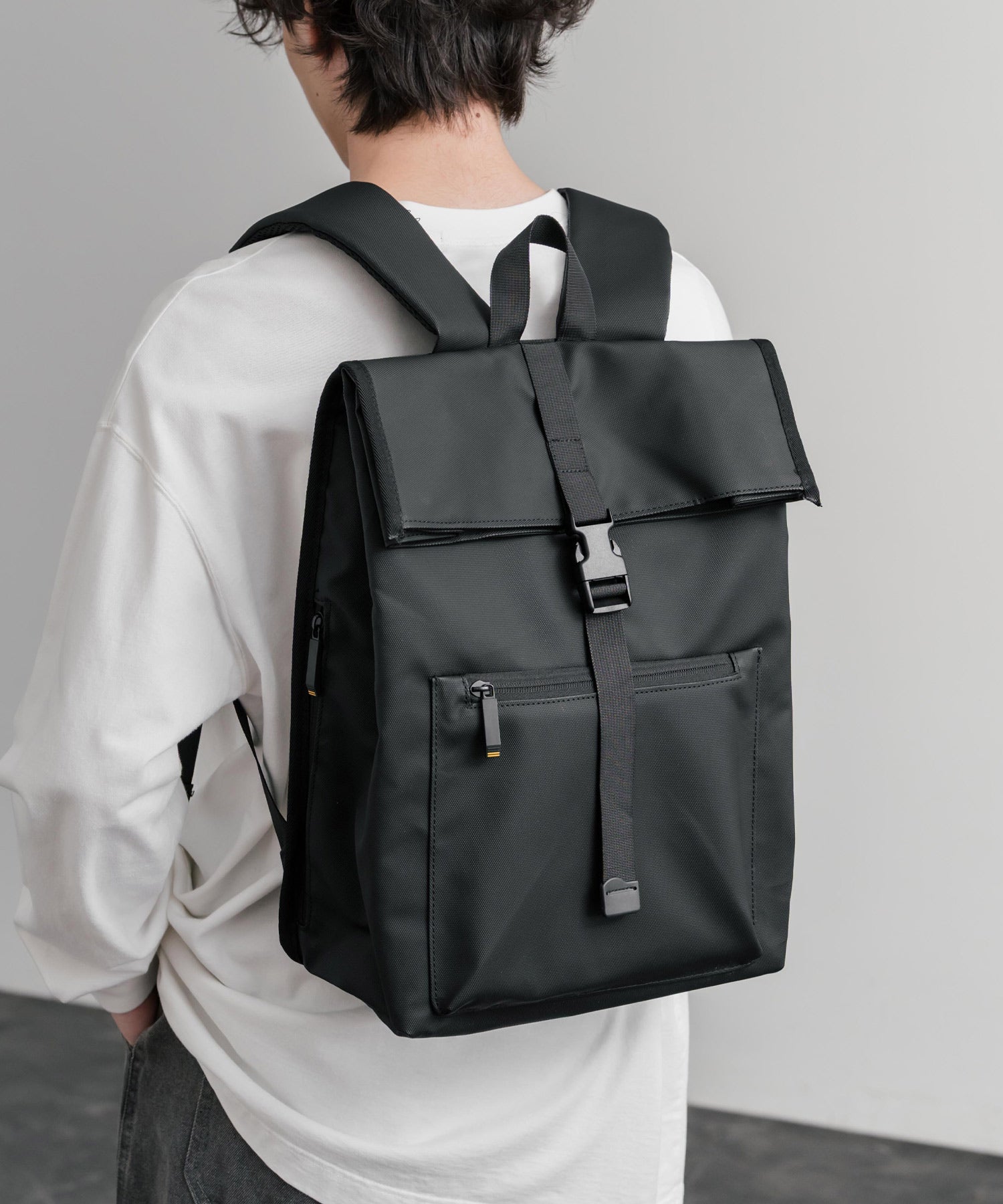 ロッキーモンロー Rocky Monroe デイパック バックパック リュック ロールトップ メンズ レディース 鞄 A4収納 大容量 カジュアル ストリート シンプル スポーツ アウトドア 15512 （ブラック） ブラック