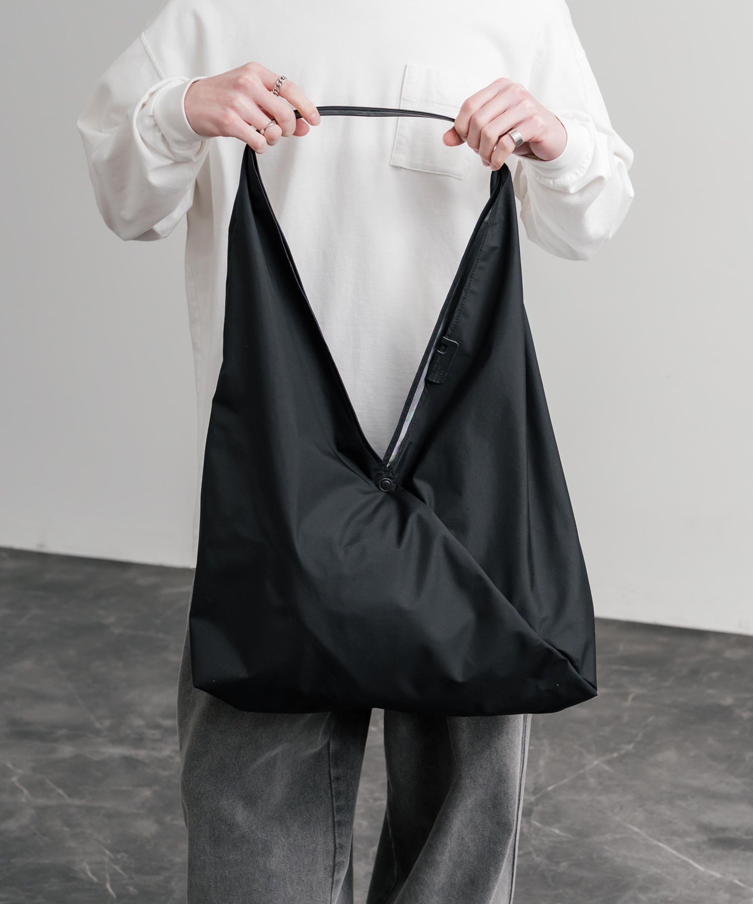 ロッキーモンロー Rocky Monroe トートバッグ メンズ レディース ショルダー 肩掛け 斜め掛け ハンド あずま袋 日本製 Butler Verner Sails JS-3028 15526 （コヨーテ） コヨーテ