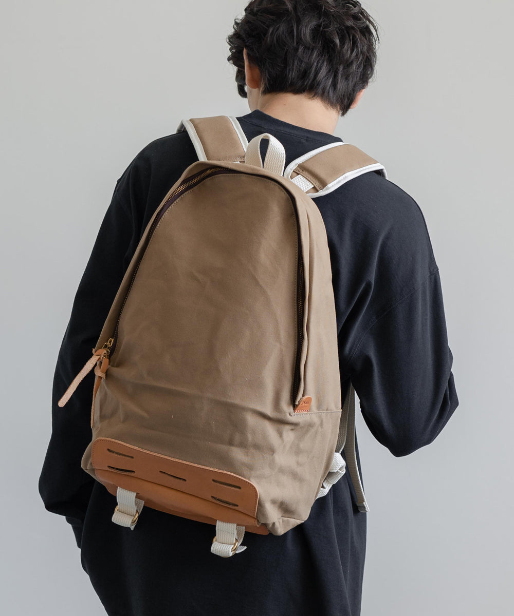ロッキーモンロー Rocky Monroe バックパック リュック デイパック メンズ レディース 日本製 パラフィンキャンバス 栃木レザー 防水 撥水 本革 通勤通学 カジュアル アウトドア ギフト 国 （ベージュ） ベージュ