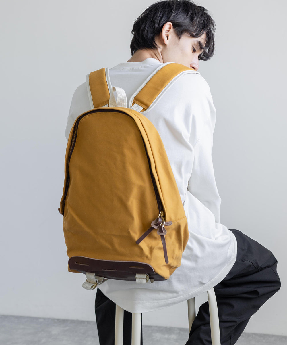 ロッキーモンロー Rocky Monroe バックパック リュック デイパック メンズ レディース 日本製 パラフィンキャンバス 栃木レザー 防水 撥水 本革 通勤通学 カジュアル アウトドア ギフト 国 （キャメル） キャメル