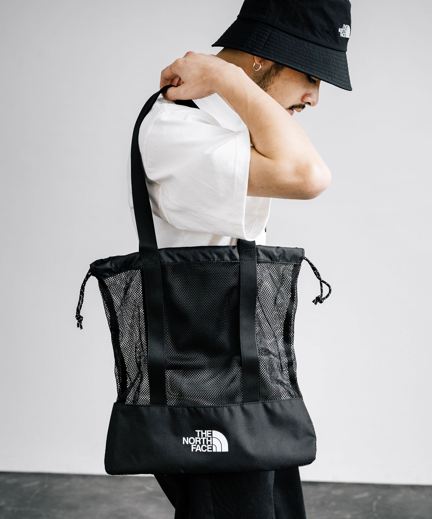 ロッキーモンロー Rocky Monroe THE NORTH FACE ザ・ノースフェイス WHITE LABEL ホワイトレーベル 韓国 限定 メッシュバッグ エコバッグ メンズ レディース ショルダ （ブラック） ブラック