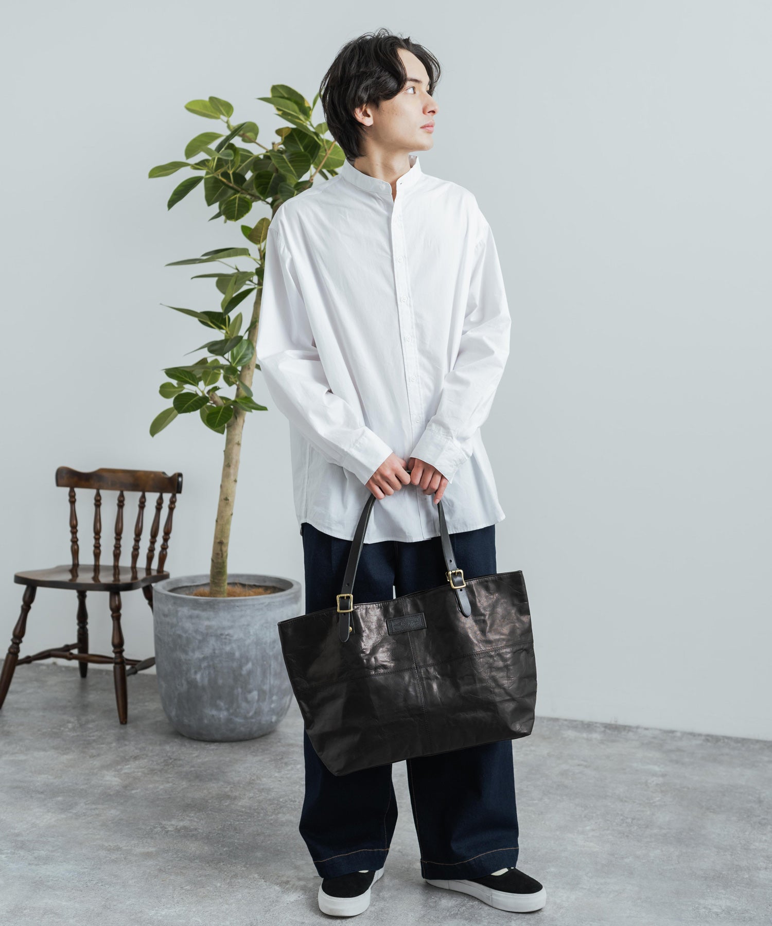 Rocky Monroe Big Tote Bag Men Women Horse Leather Genuine Leather Handheld Simple Pull-Up Outing Business Gift Made in Japan Domestic Butler Ve