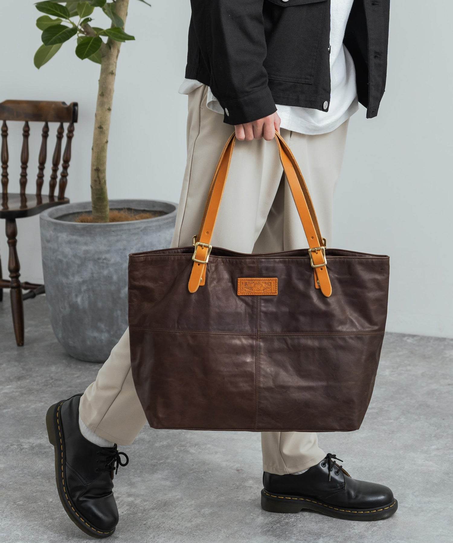 Rocky Monroe Big Tote Bag Men Women Horse Leather Genuine Leather Handheld Simple Pull-Up Outing Business Gift Made in Japan Domestic Butler Ve