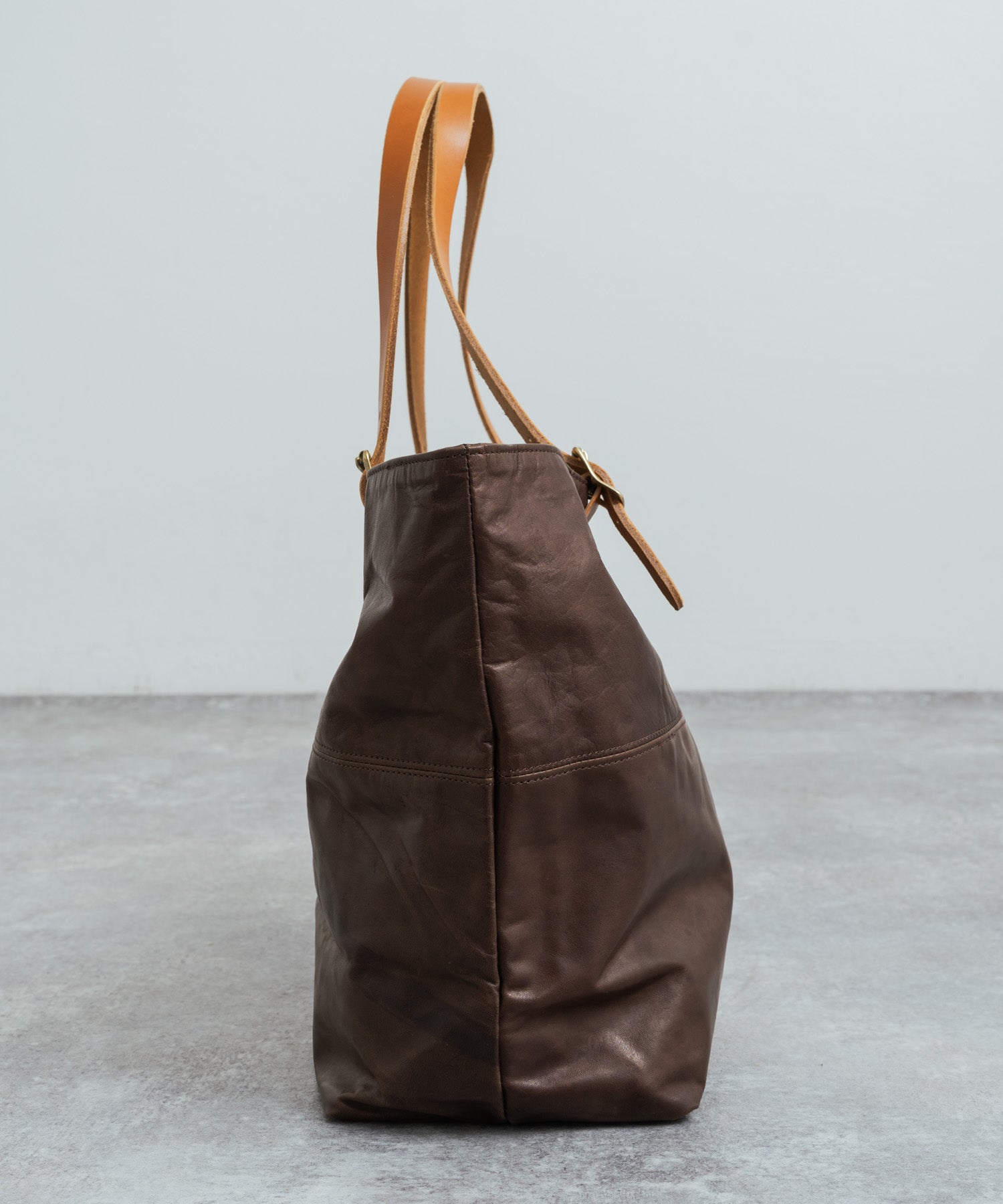 Rocky Monroe Big Tote Bag Men Women Horse Leather Genuine Leather Handheld Simple Pull-Up Outing Business Gift Made in Japan Domestic Butler Ve