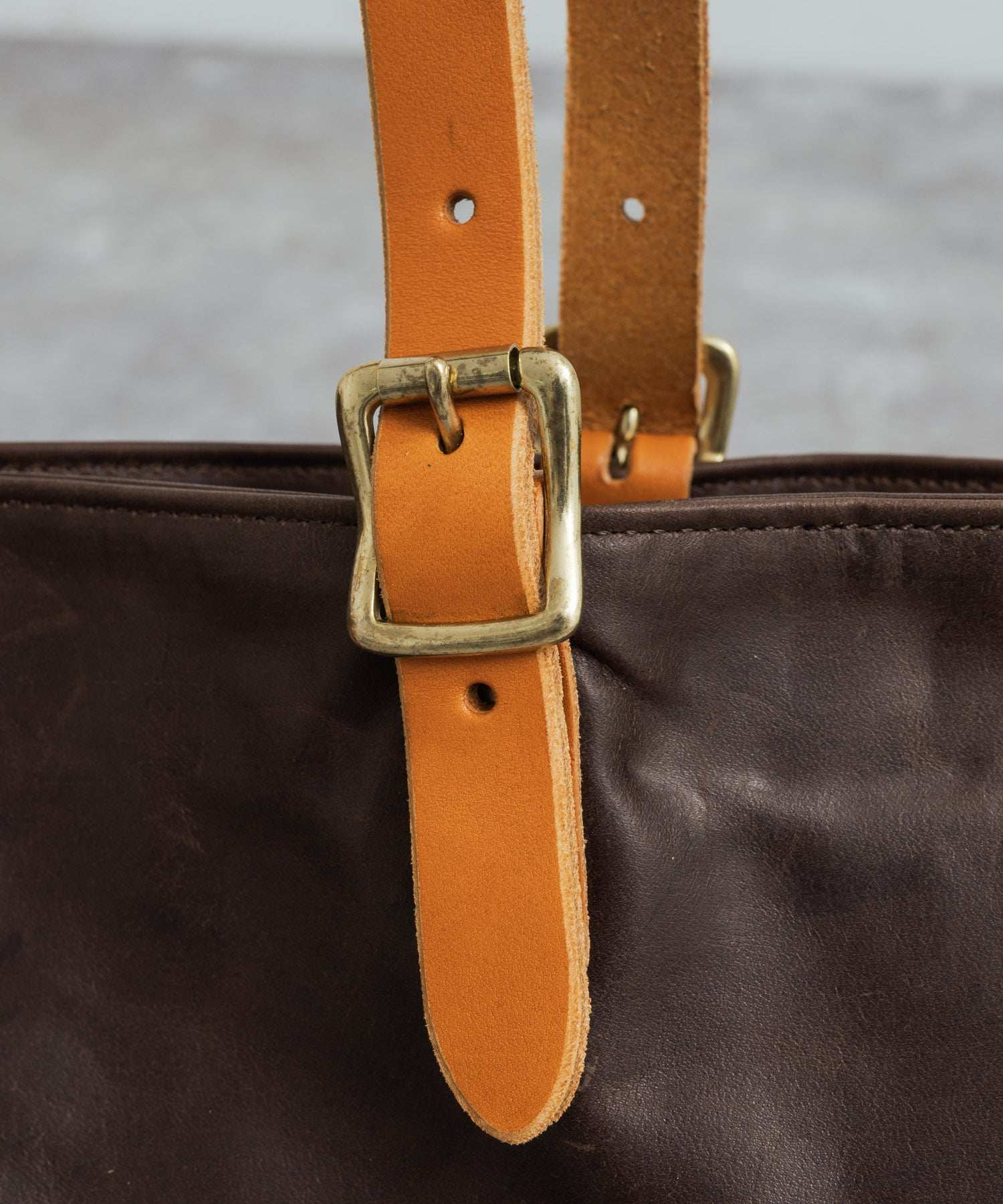 Rocky Monroe Big Tote Bag Men Women Horse Leather Genuine Leather Handheld Simple Pull-Up Outing Business Gift Made in Japan Domestic Butler Ve