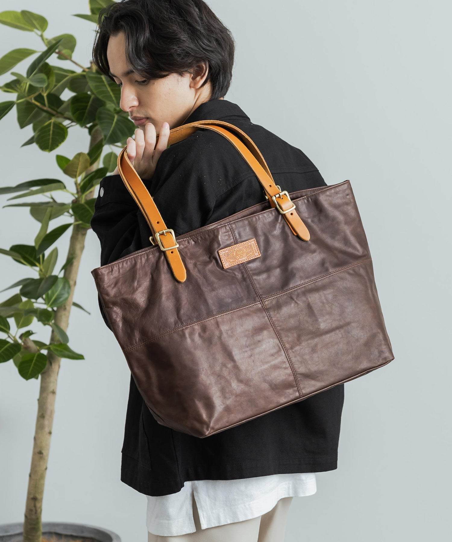 Rocky Monroe Big Tote Bag Men Women Horse Leather Genuine Leather Handheld Simple Pull-Up Outing Business Gift Made in Japan Domestic Butler Ve