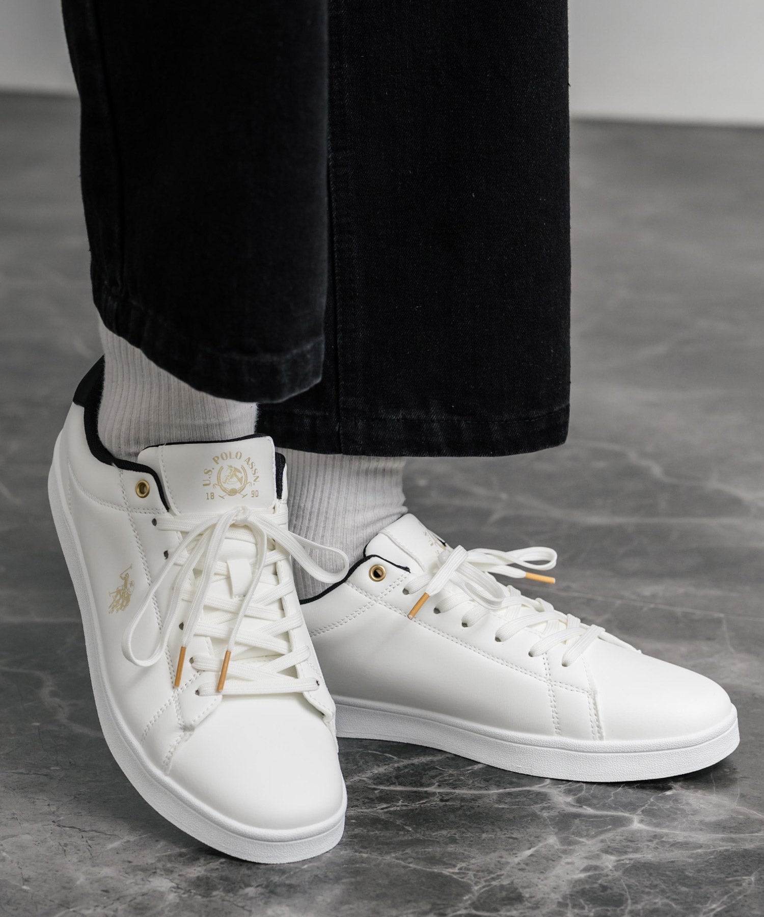 ロッキーモンロー Rocky Monroe スニーカー 紐靴 ロゴ メンズ レディース ローカット フェイクレザー PU 合成皮革 U.S. POLO ASSN. ユーエスポロアッスン 15640 （ブラック×シルバー） ブラック×シルバー