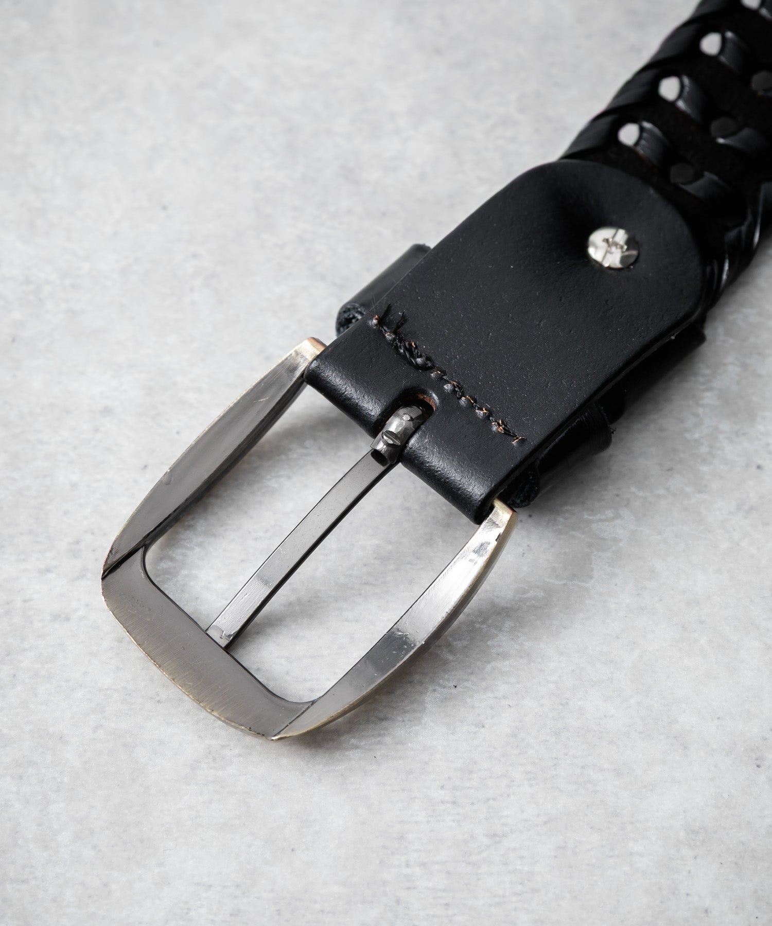 ロッキーモンロー Rocky Monroe レザーベルト メッシュ 本革 メンズ レディース ラウンドバックル スクエア カジュアル アメカジ シンプル 韓国 モード レトロ おしゃれ ギフト 15729 （ブラック） ブラック