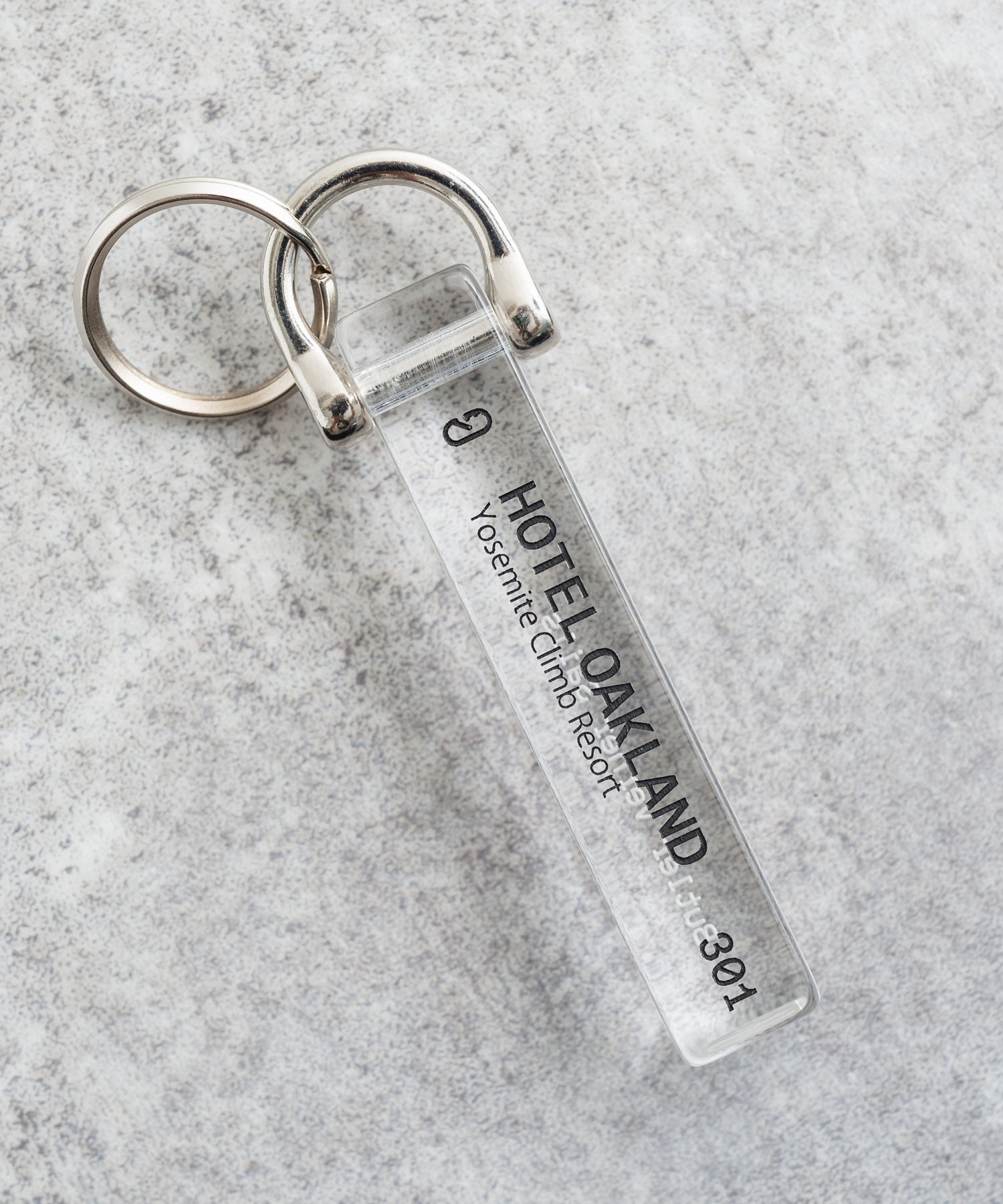 Rocky Monroe Keychain Hotel Men's Keychain Key Charm Key Ring Stick Transparent Acrylic America Room Key Key Retro Accessory Present