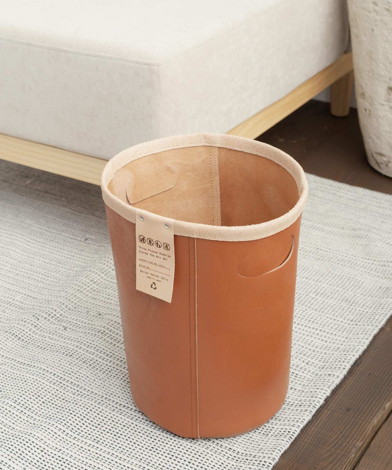 Rocky Monroe Trash Box Garbage Can Cowhide Toko Leather Domestic Made in Japan Genuine Leather Dust Box Storage Slim Simple Plain Miscellaneous Goods Interior Stylish Round Type Room New Life
