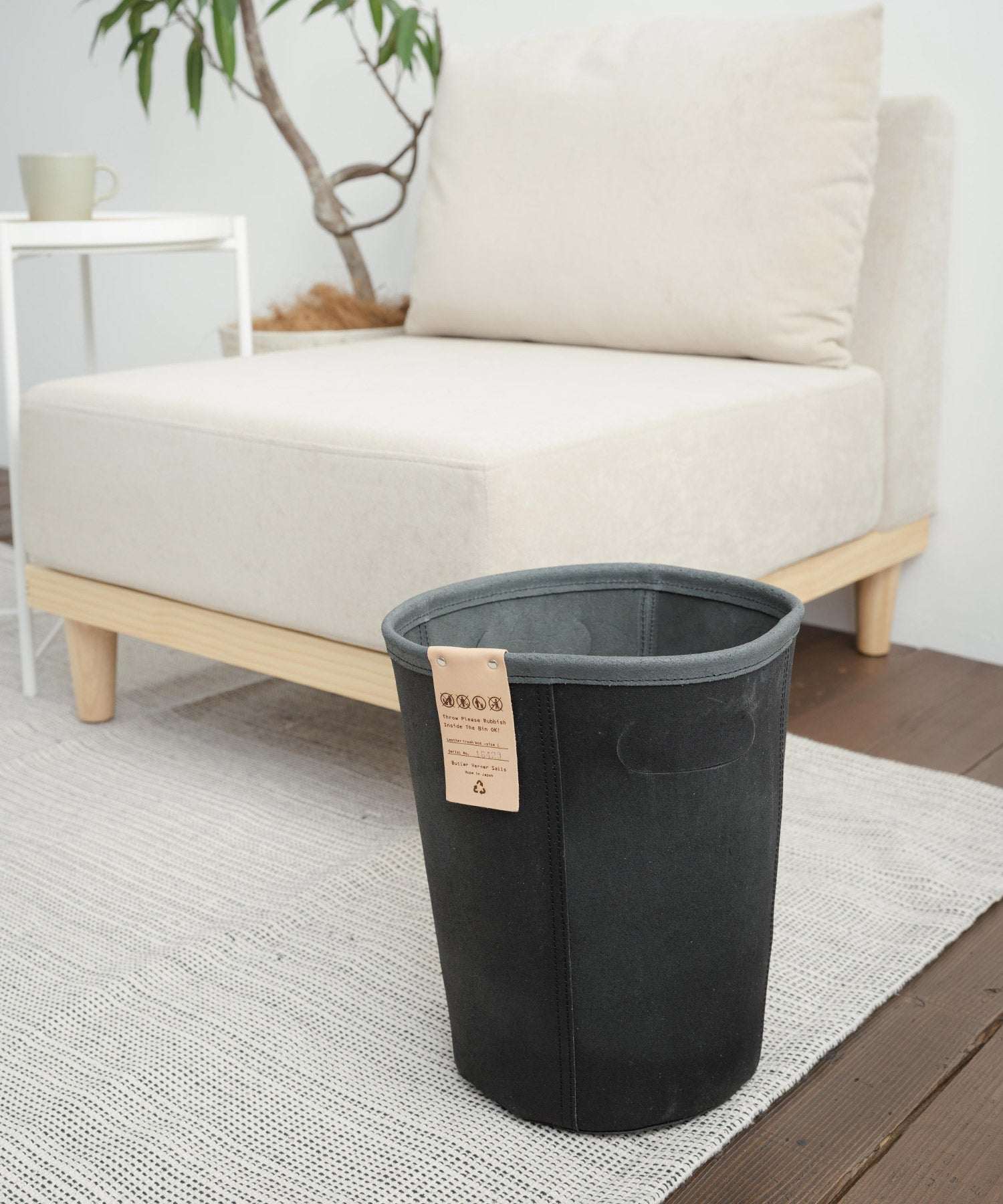Rocky Monroe Trash Box Garbage Can Cowhide Toko Leather Domestic Made in Japan Genuine Leather Dust Box Storage Slim Simple Plain Miscellaneous Goods Interior Stylish Round Type Room New Life