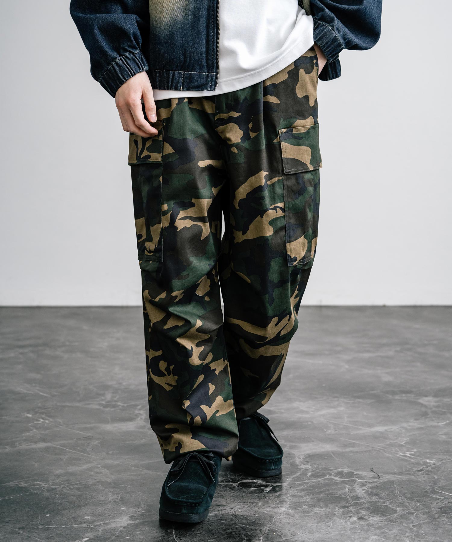 ロッキーモンロー Rocky Monroe カーゴパンツ ワイド メンズ レディース イージー オーバーサイズ ルーズ 裾紐 バルーン 迷彩 ペイズリー 柄パンツ  ミリタリー ストリート 14224