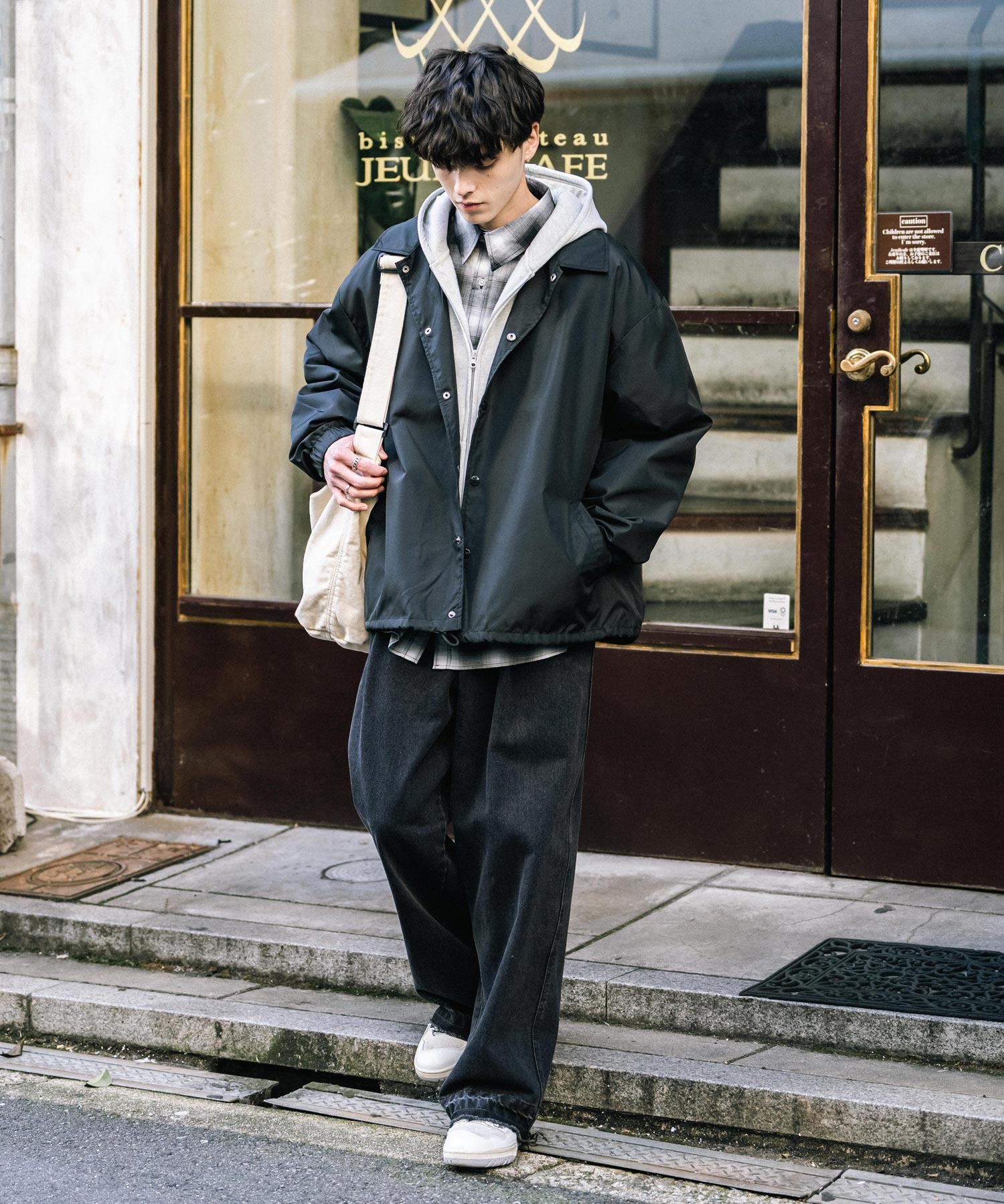 ロッキーモンロー Rocky Monroe コーチジャケット ライトアウター ブルゾン メンズ レディース オーバーサイズ ドローストリング 無地 耐久性 撥水 DEWSPO デュスポ 韓国 13953