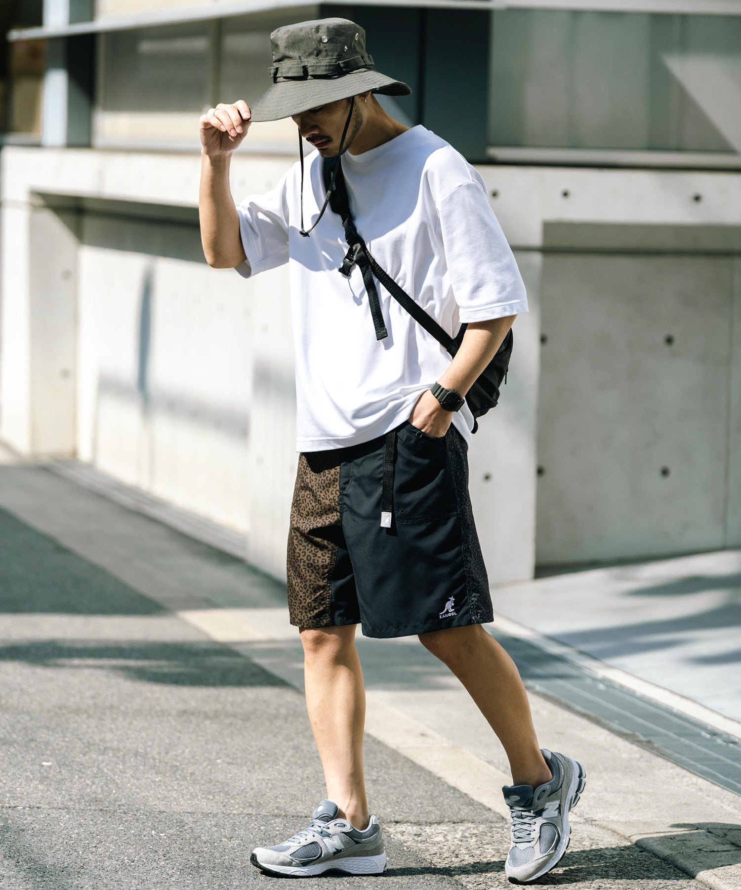 ロッキーモンロー Rocky Monroe KANGOL 接触冷感 ショートパンツ メンズ  膝丈 水陸両用 ハーフパンツ ロゴ刺繍 レオパード ヒョウ柄 迷彩 紫外線対策 UVカット 14237 （カモ） カモ