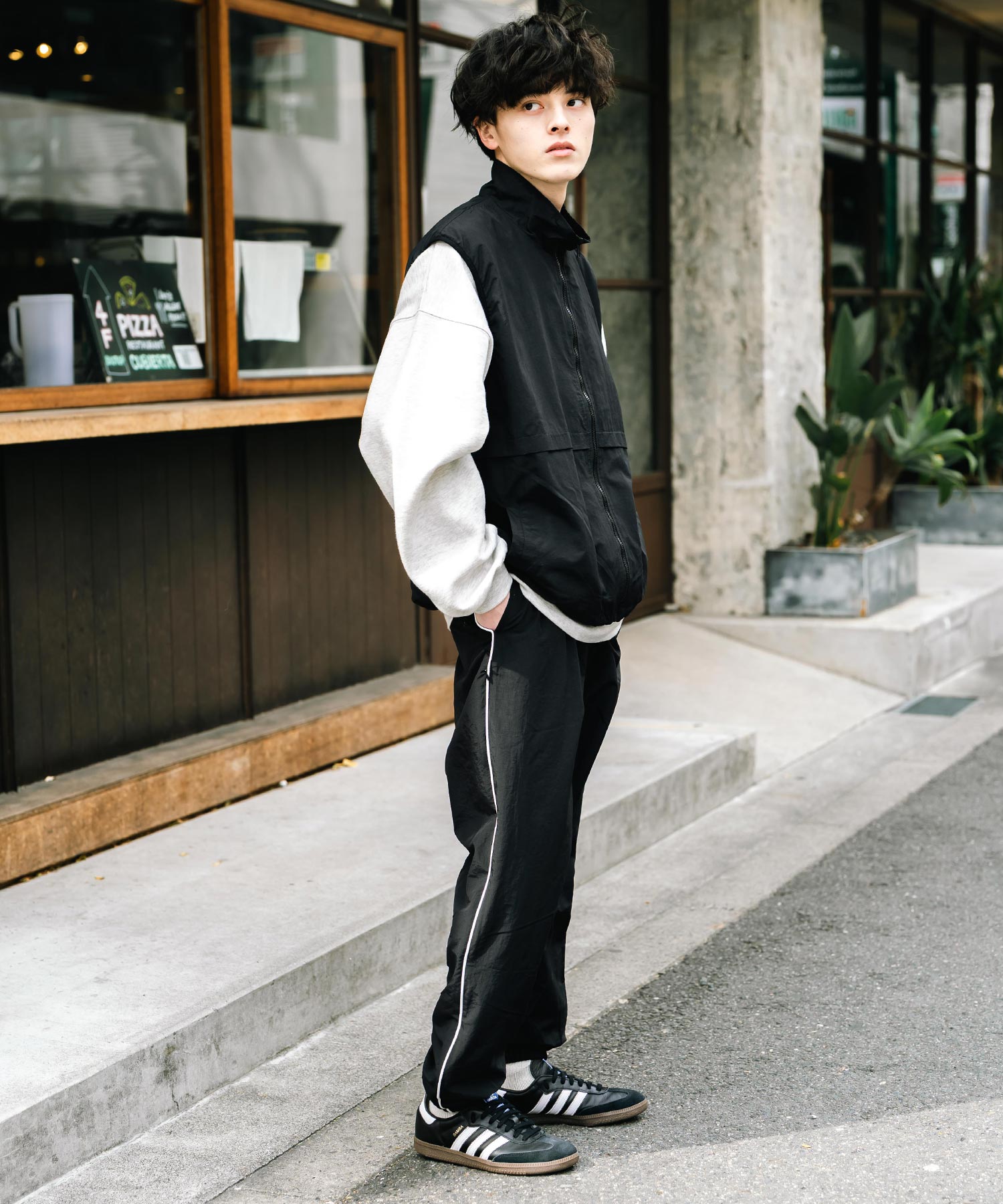 ロッキーモンロー Rocky Monroe トラックパンツ ナイロン サイドジップ ワイド メンズ レディース 配色 2way テック系 パイピング イージージョガー スケーター ドローコード 14308 （グレー） グレー