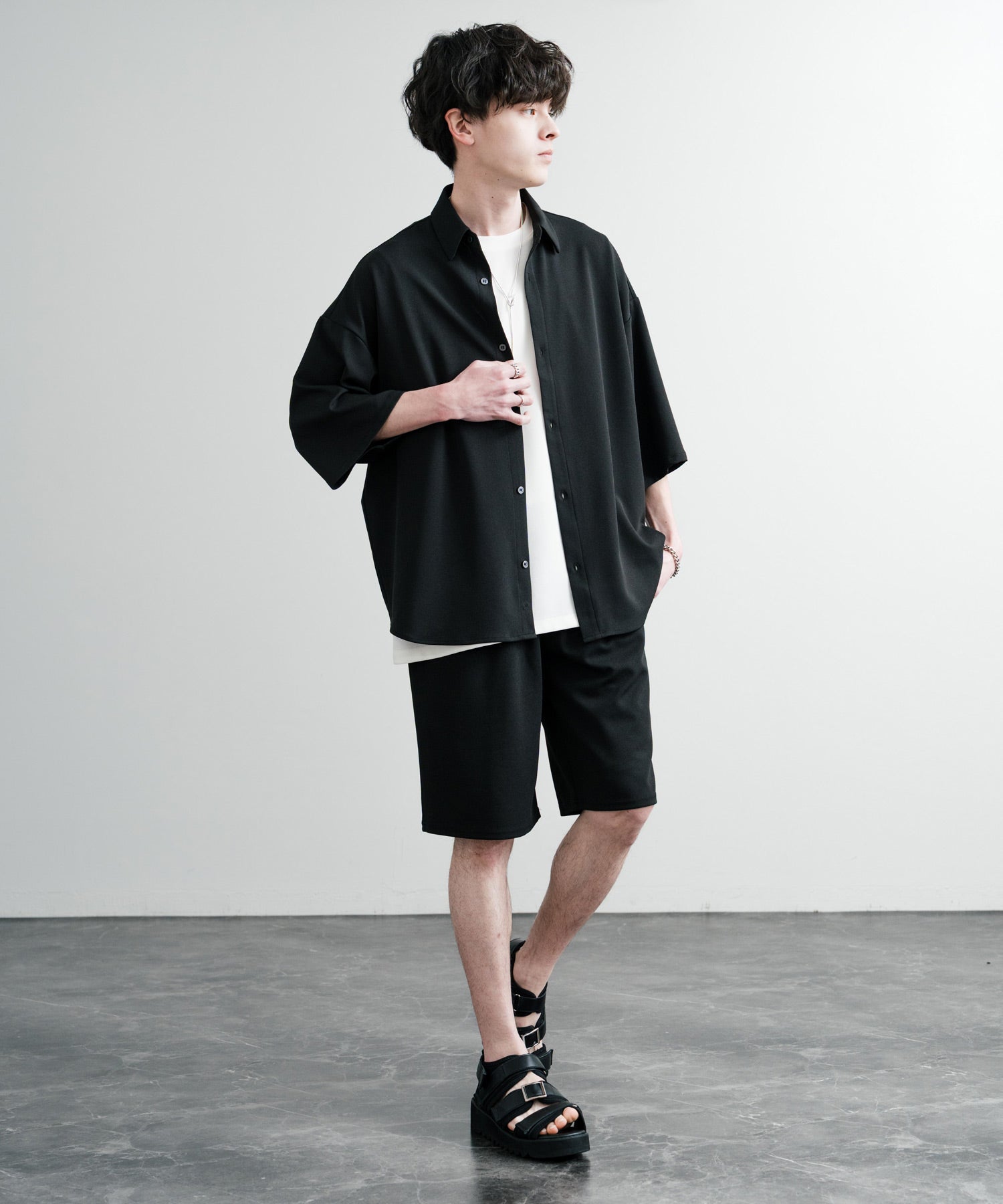 ロッキーモンロー Rocky Monroe ショートパンツ ワイド UVカット メンズ レディース ショーツ 短パン 膝上 膝下 ひざ丈 半パン ハーフパンツ 梨地織り イージー 通気性 14523 （2.ブルーグレー） 2.ブルーグレー
