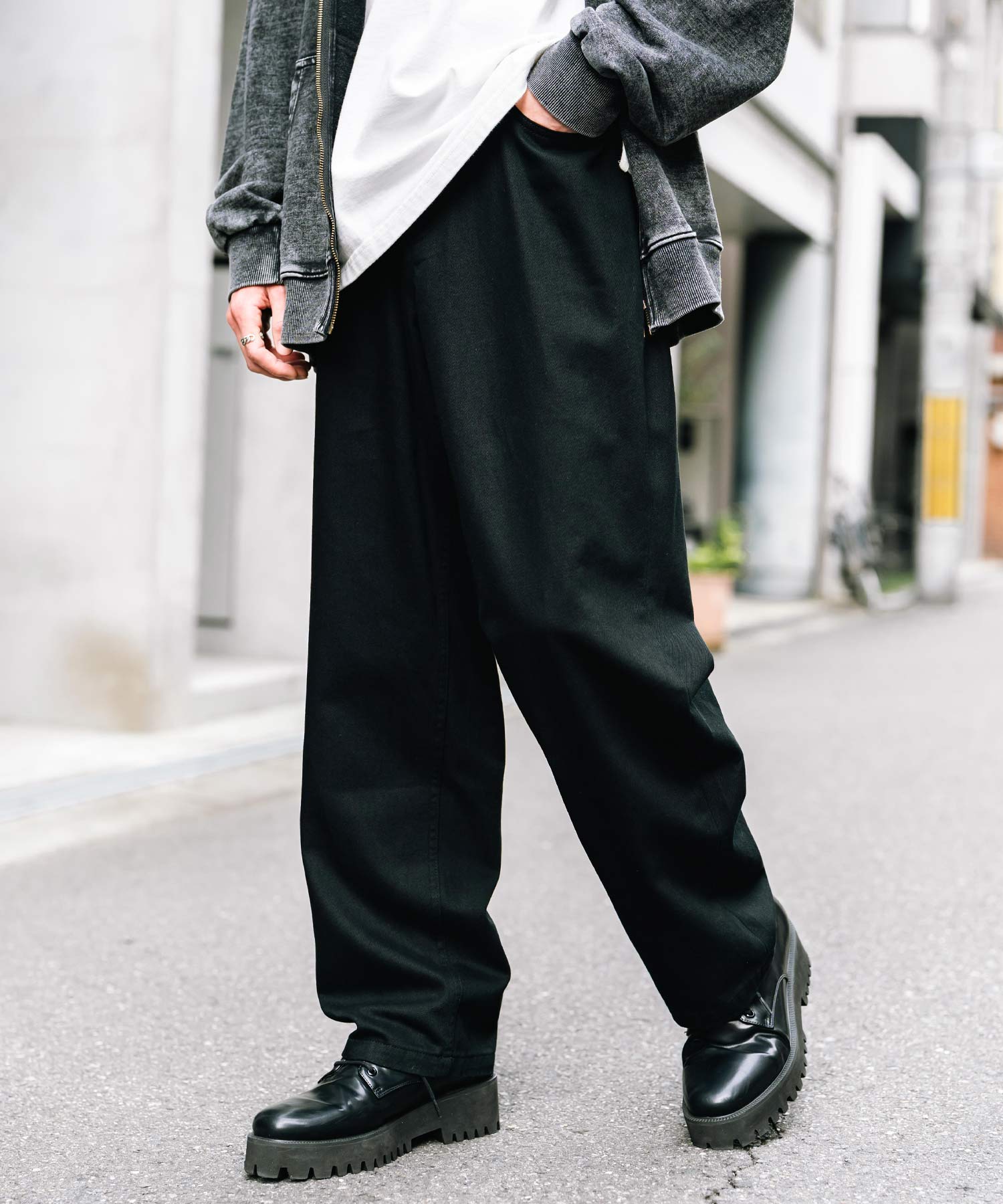 ロッキーモンロー Rocky Monroe ワイドパンツ デニム メンズ テーパード リラックス ルーズ ユーズド ヒゲ加工 ワンウォッシュ ケミカル オーバーダイ ヴィンテージ ブラスト 14464 （ブルーオーバーダイ） ブルーオーバーダイ