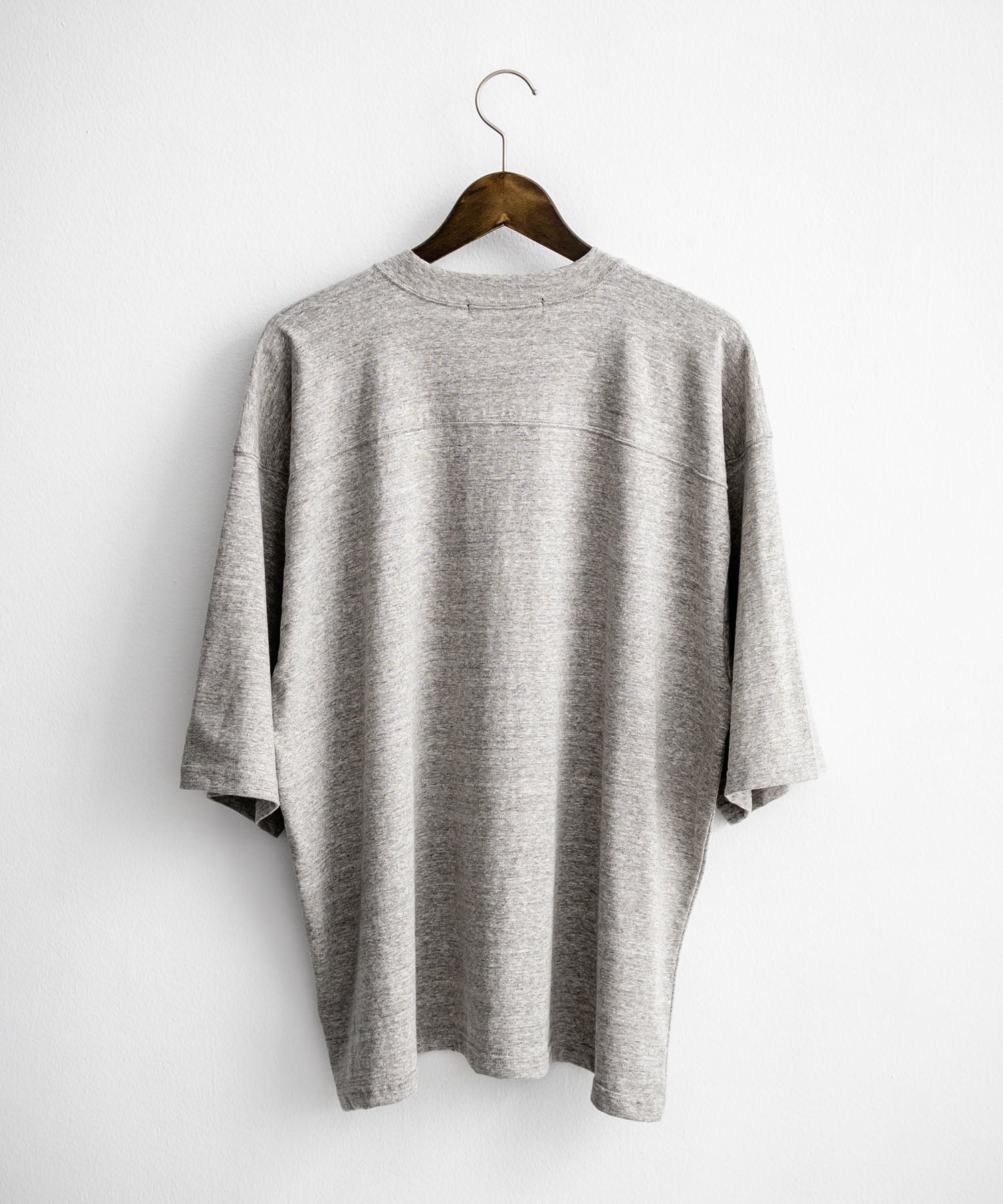 ロッキーモンロー Rocky Monroe フットボールTシャツ 半袖 無地 メンズ カットソー ラフィー天竺 5.5オンス 日本製 Upscape Audience AUD6644 14725 （杢グレー） 杢グレー