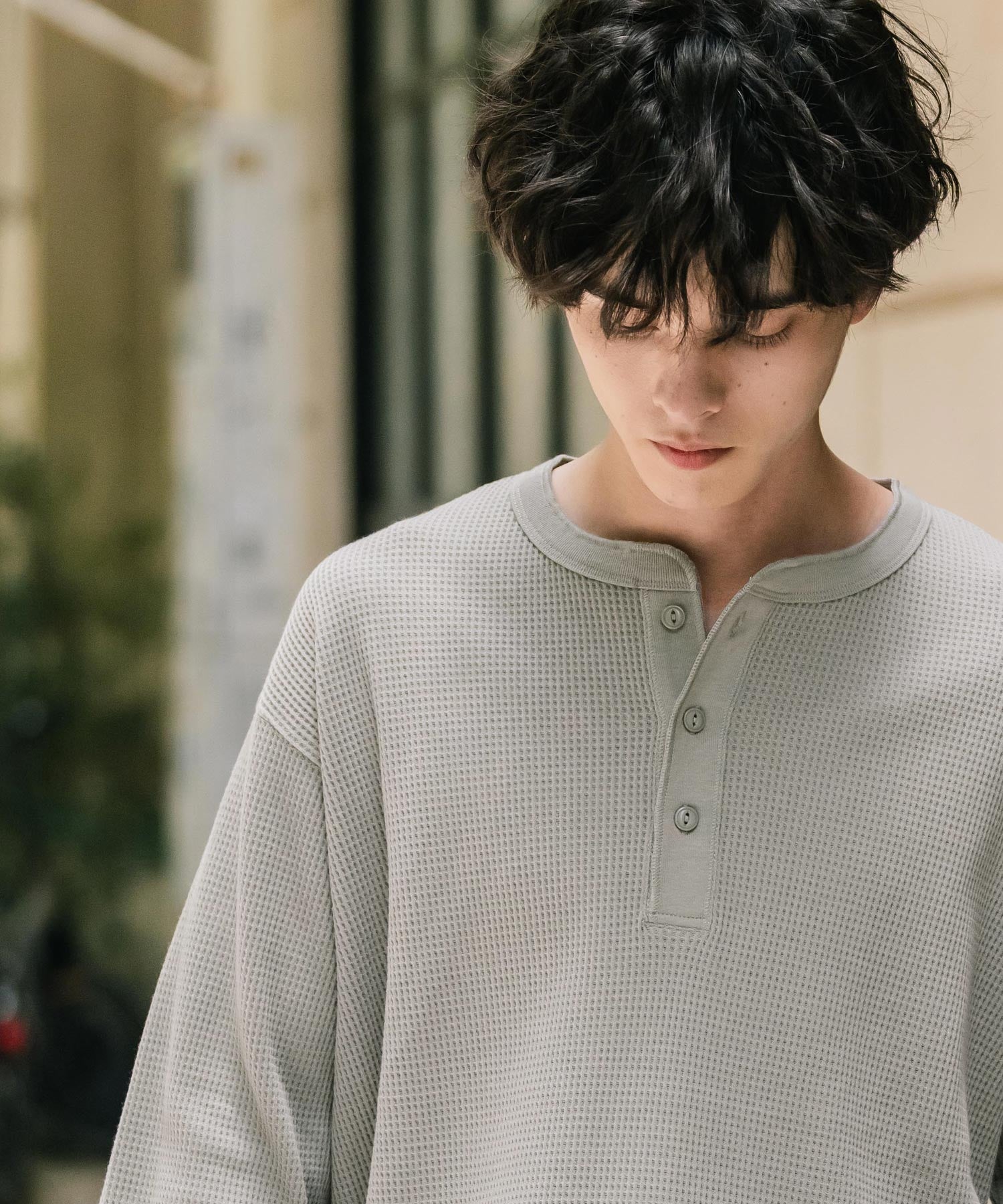 ロッキーモンロー Rocky Monroe Tシャツ 長袖 ワッフル ヘンリーネック メンズ レディース ロンT カットソー 無地 シンプル リラックス ルーズ レイヤード オールシーズン 14620 （グレー） グレー