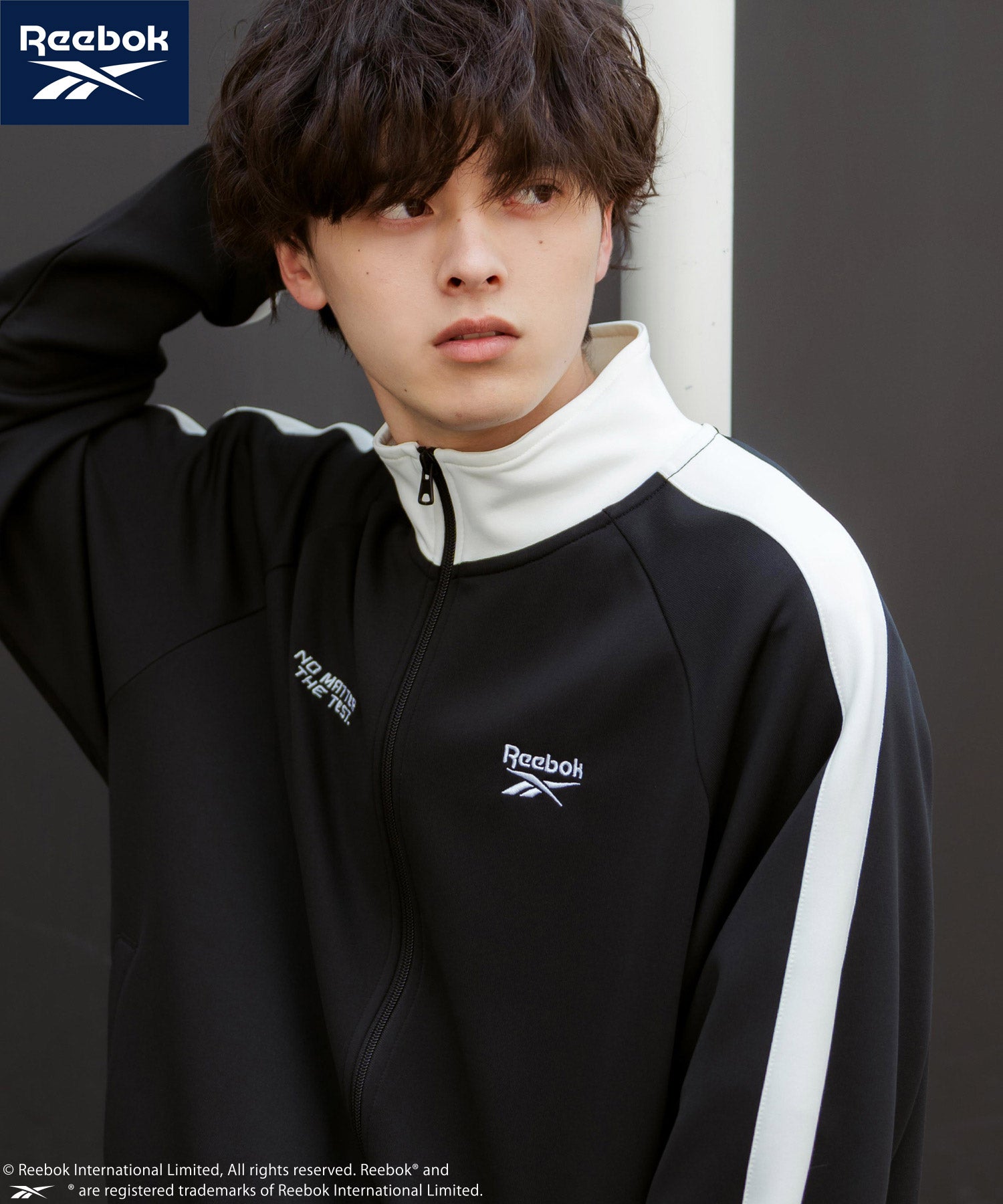 ロッキーモンロー Rocky Monroe Reebok リーボック トラックジャケット ジャージ ライトアウター メンズ ブルゾン ポンチ オーバーサイズ 袖ライン ロゴ刺繍 シンプル 14837 （ブルーグレー） ブルーグレー