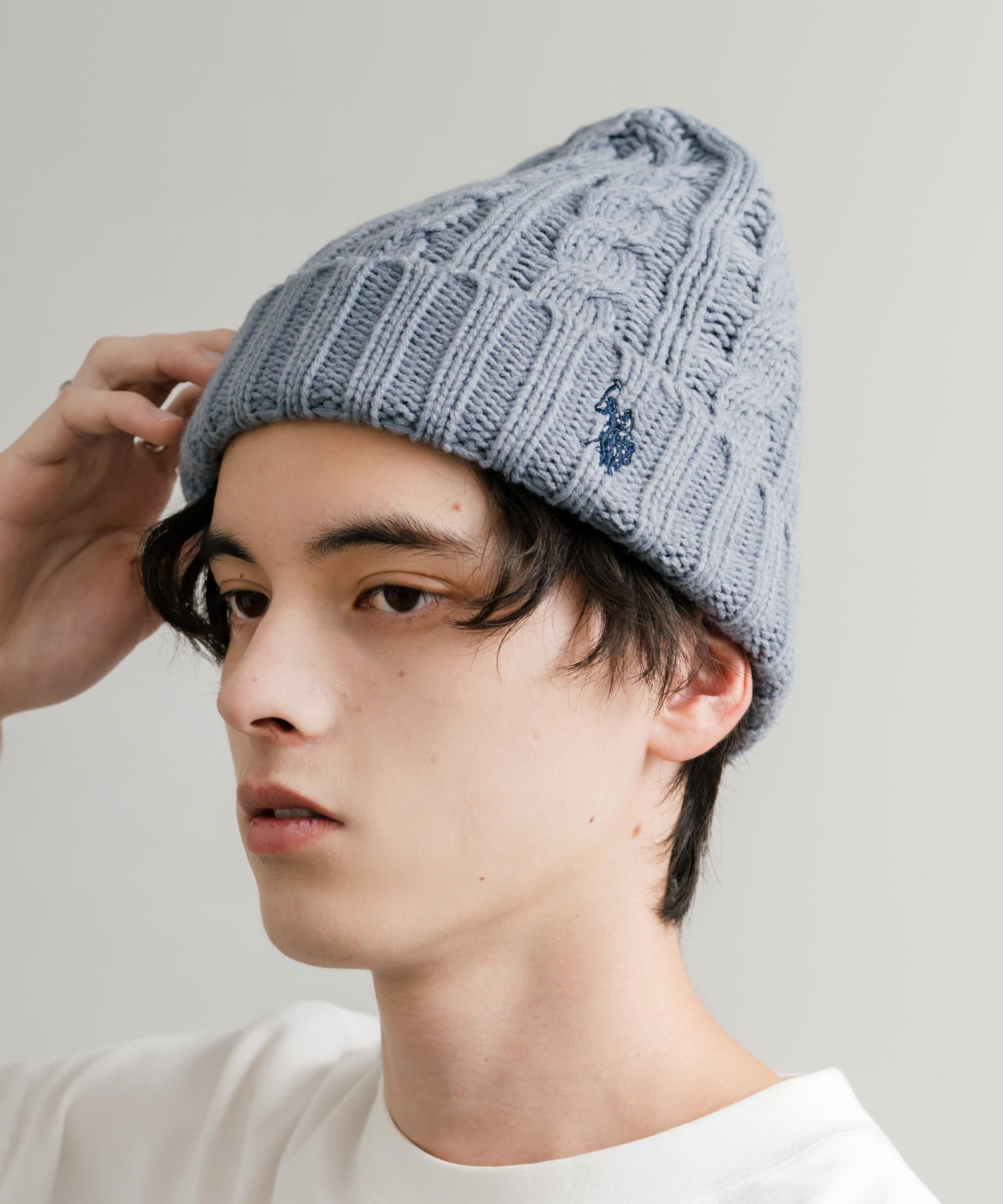 ロッキーモンロー Rocky Monroe ニット帽 ビニー メンズ レディース ニットキャップ 帽子 ケーブル編み 無地 ロゴ刺繍 スノボー 保温性  U.S. POLO ASSN.  14863 （11.アイボリー） 11.アイボリー