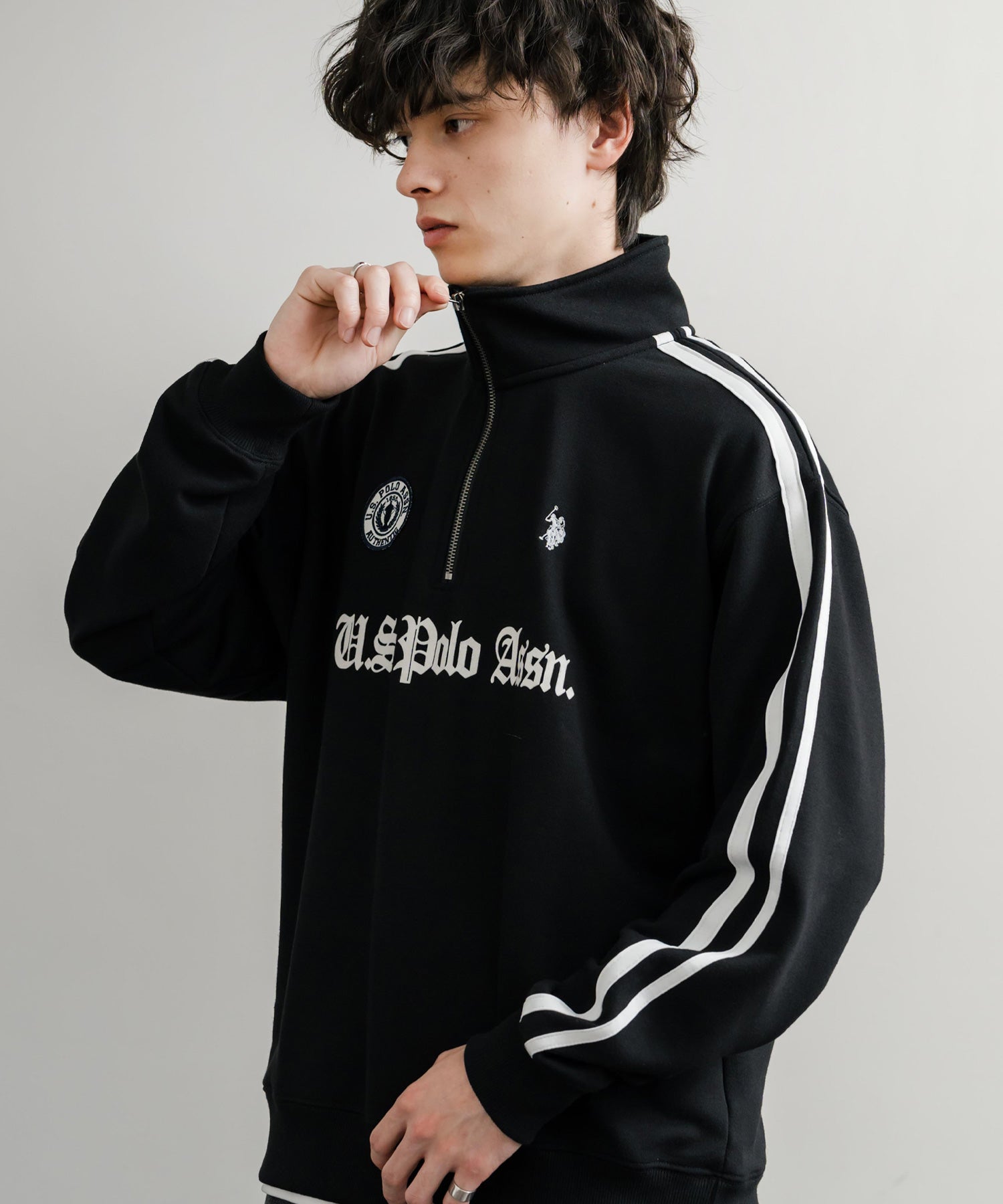 ロッキーモンロー Rocky Monroe スウェット トレーナー 長袖 ハーフジップ メンズ レディース 袖ライン ワッペン ロゴ刺繍 裏毛 スポーティー U.S. POLO ASSN.  14862 （12.オートミール） 12.オートミール