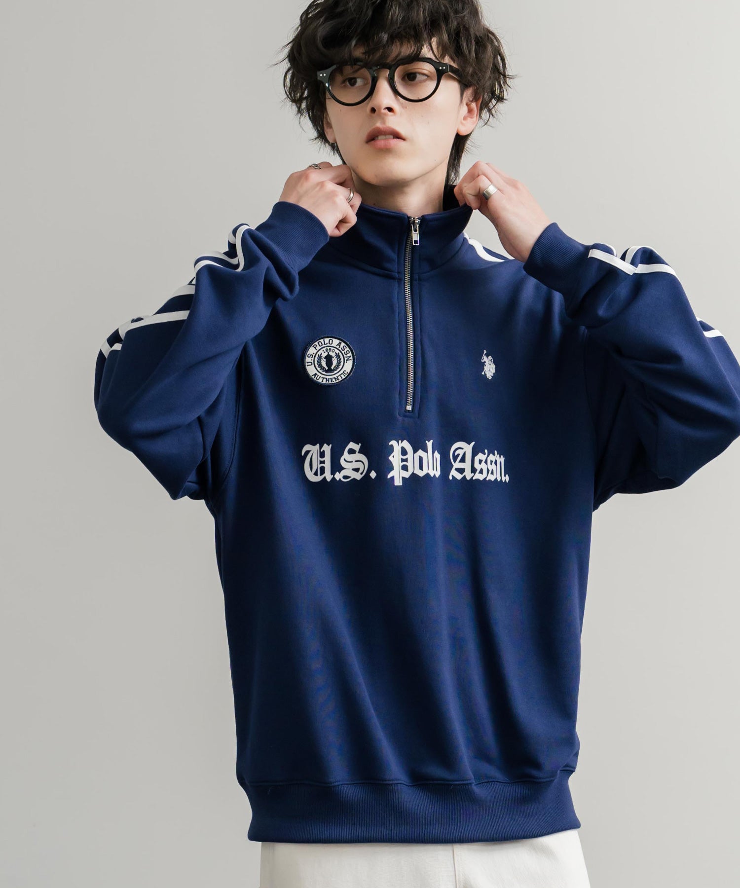 ロッキーモンロー Rocky Monroe スウェット トレーナー 長袖 ハーフジップ メンズ レディース 袖ライン ワッペン ロゴ刺繍 裏毛 スポーティー U.S. POLO ASSN.  14862 （12.オートミール） 12.オートミール