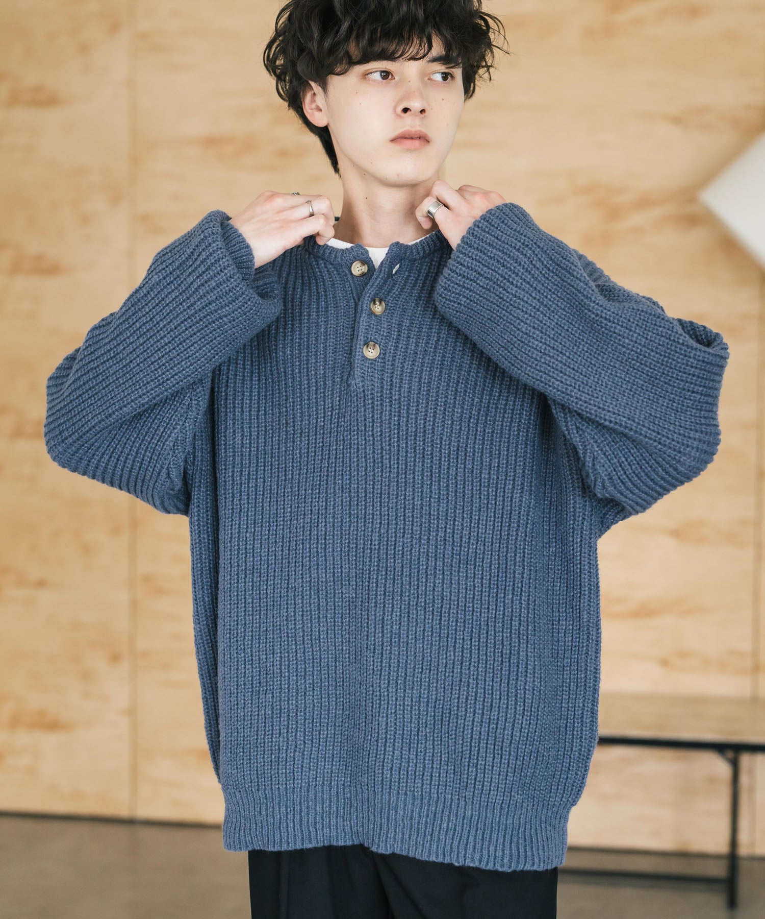 ロッキーモンロー Rocky Monroe ニット セーター 無地 長袖 メンズ レディース 畦編み オーバーサイズ ボリュームニット ヘンリーネック カジュアル きれいめ ウォッシャブル 14554 （オフ） オフ
