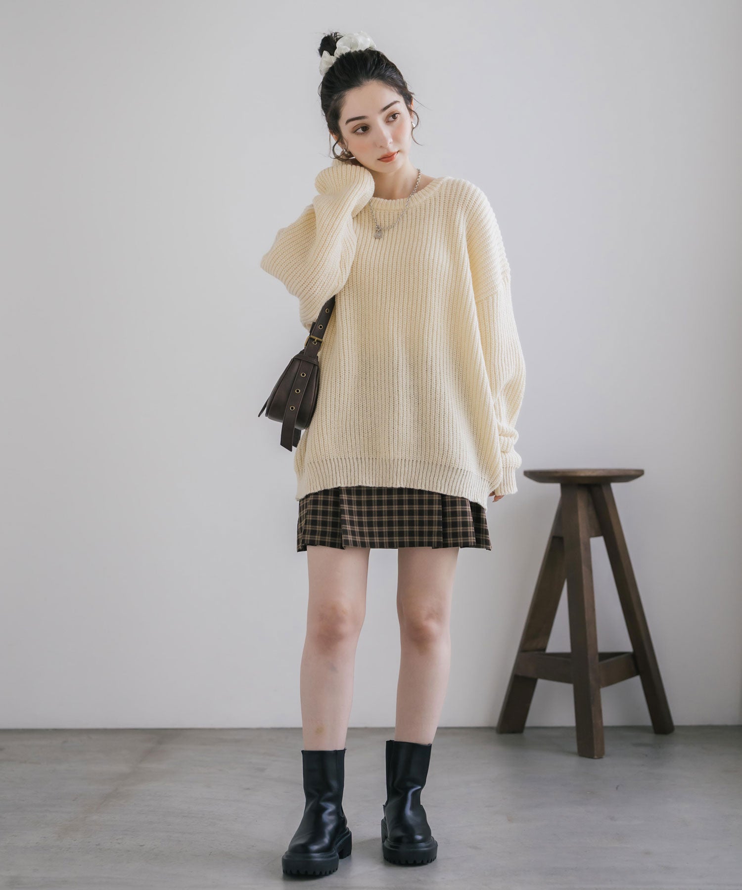 ロッキーモンロー Rocky Monroe ニット セーター 無地 長袖 メンズ レディース 畦編み ミドルゲージ オーバーサイズ 柔らかい  クルーネック 暖かい ウォッシャブル 14552 （オフ） オフ