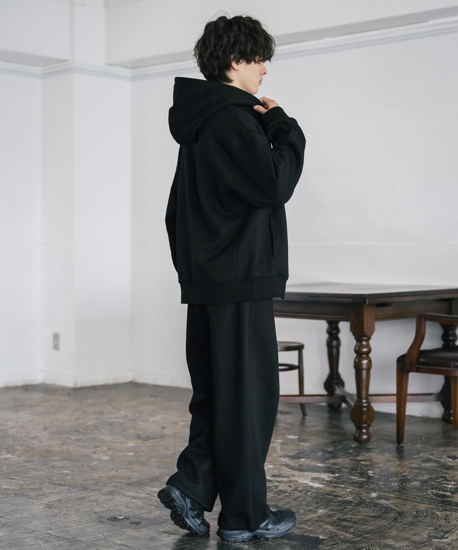 ロッキーモンロー Rocky Monroe UMBRO アンブロ ジップパーカー 裏起毛 長袖 メンズ スウェット フーディー ライトアウター オーバーサイズ あたたかい ロゴ刺繍 別注 14943 （チャコール） チャコール